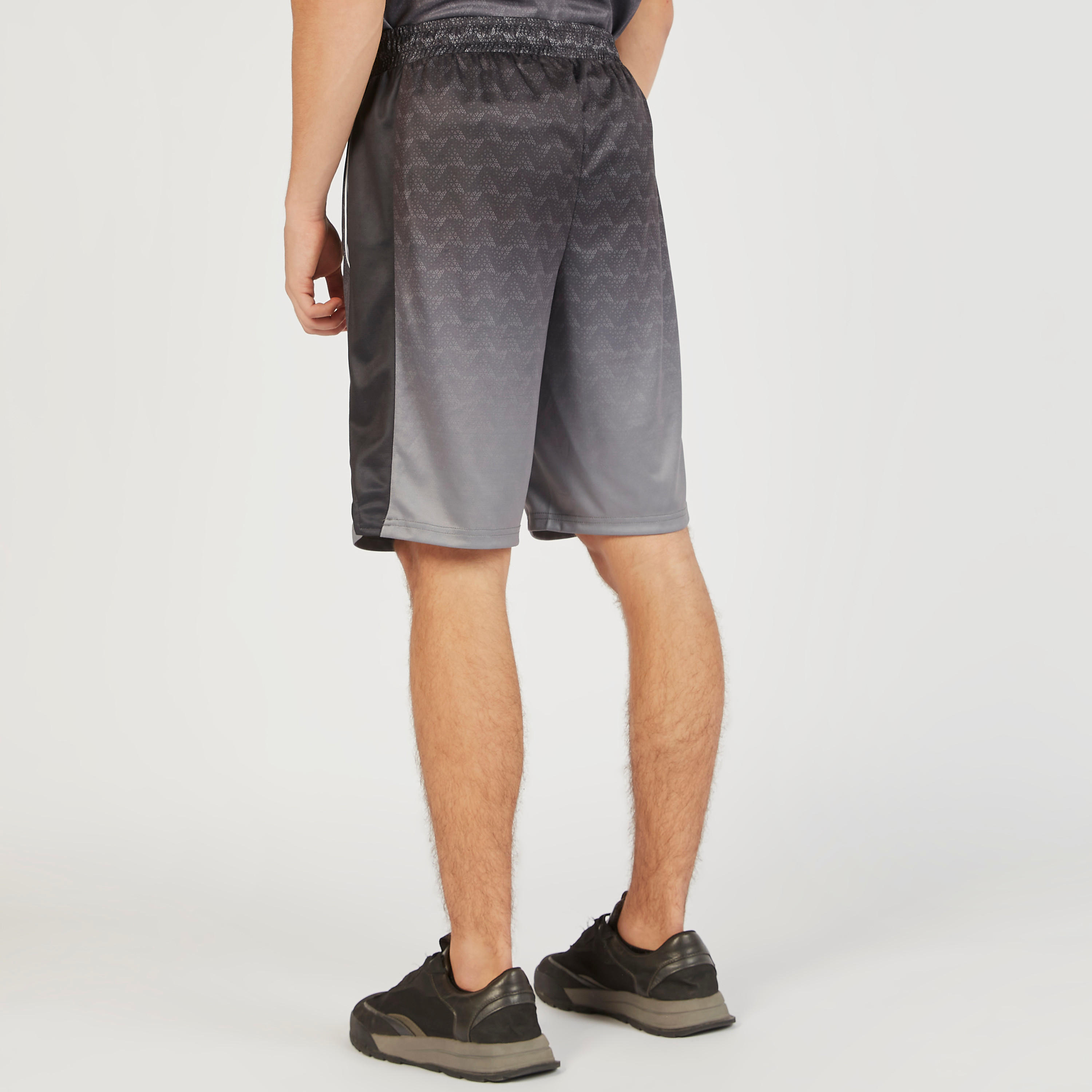 شورت بخصر مطّاطي وجيوب وطبعات من كابا-men-clothing-bottoms-shorts-image-4