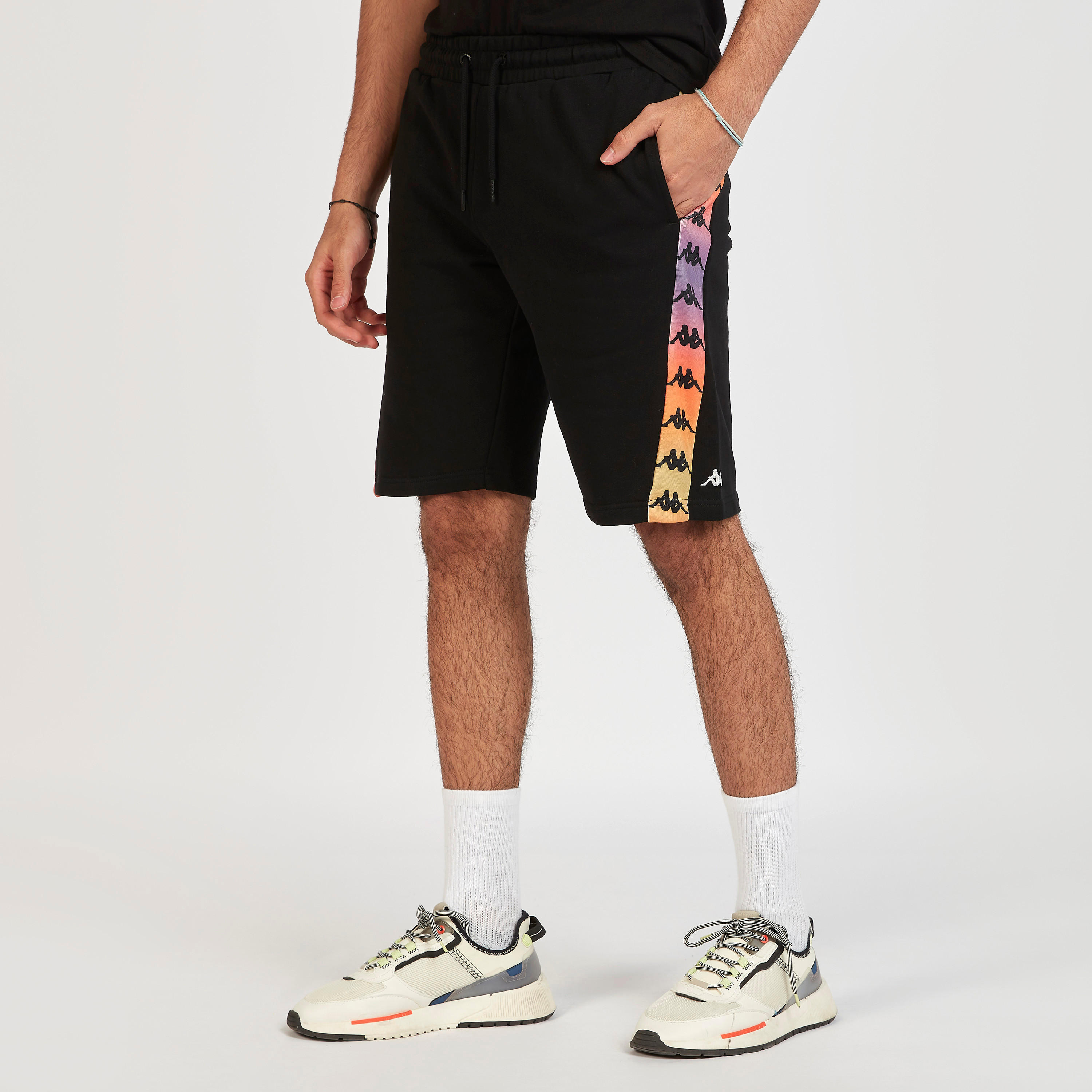 شورت سادة برباط إغلاق وشرائط من كابا-men-clothing-bottoms-shorts-image-1