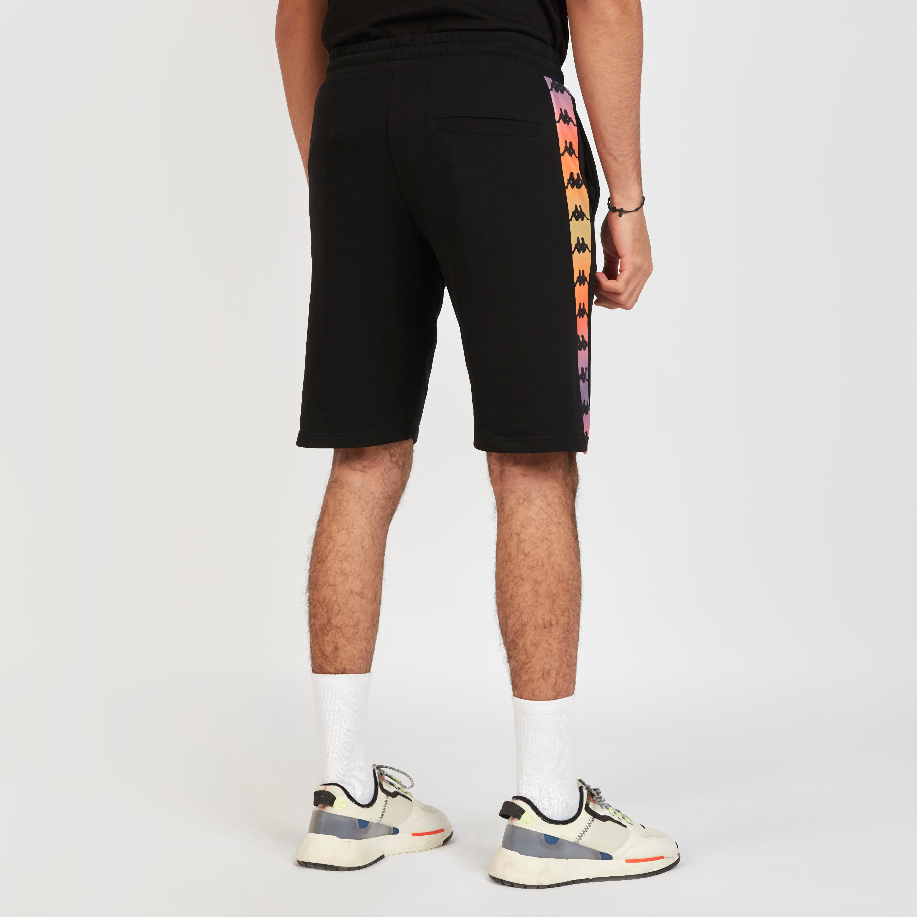 شورت سادة برباط إغلاق وشرائط من كابا-men-clothing-bottoms-shorts-image-4