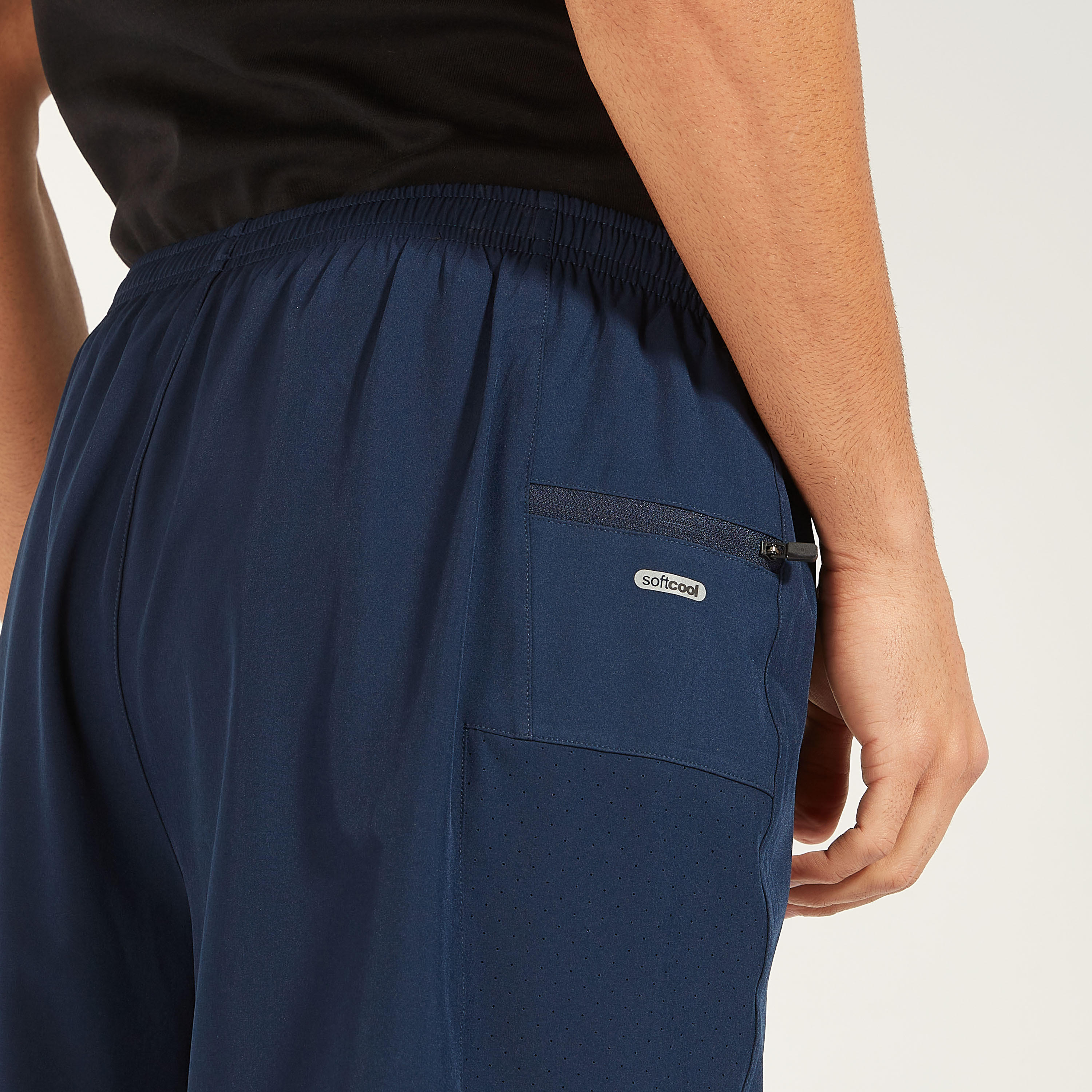 Kappa Logo Detail Shorts with Elasticised Waistband and Zipped Pockets-men-clothing-sportswearandactivewear-bottoms-image-4