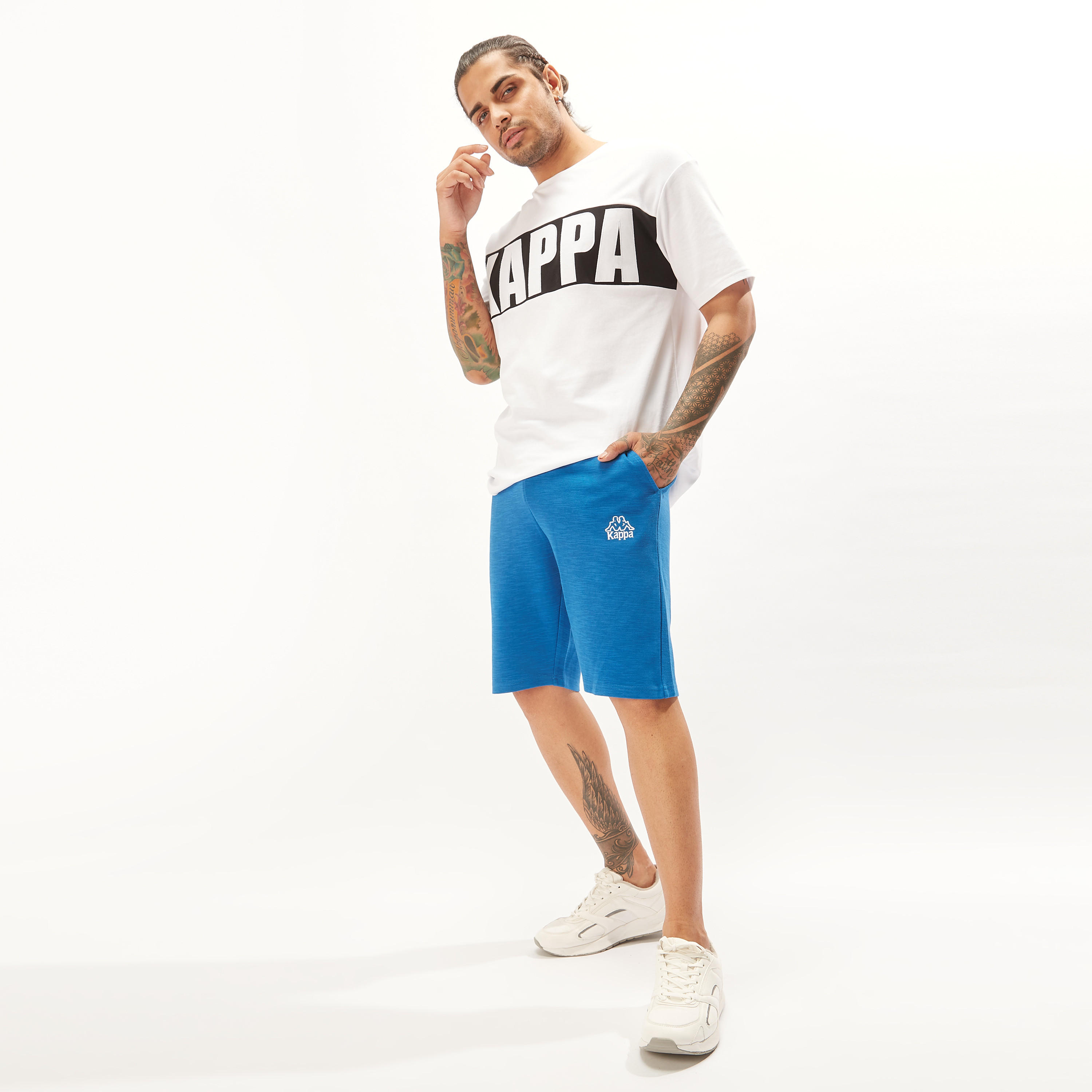 شورت برباط إغلاق وجيوب وطبعات من كابا-men-clothing-sportswearandactivewear-bottoms-image-2