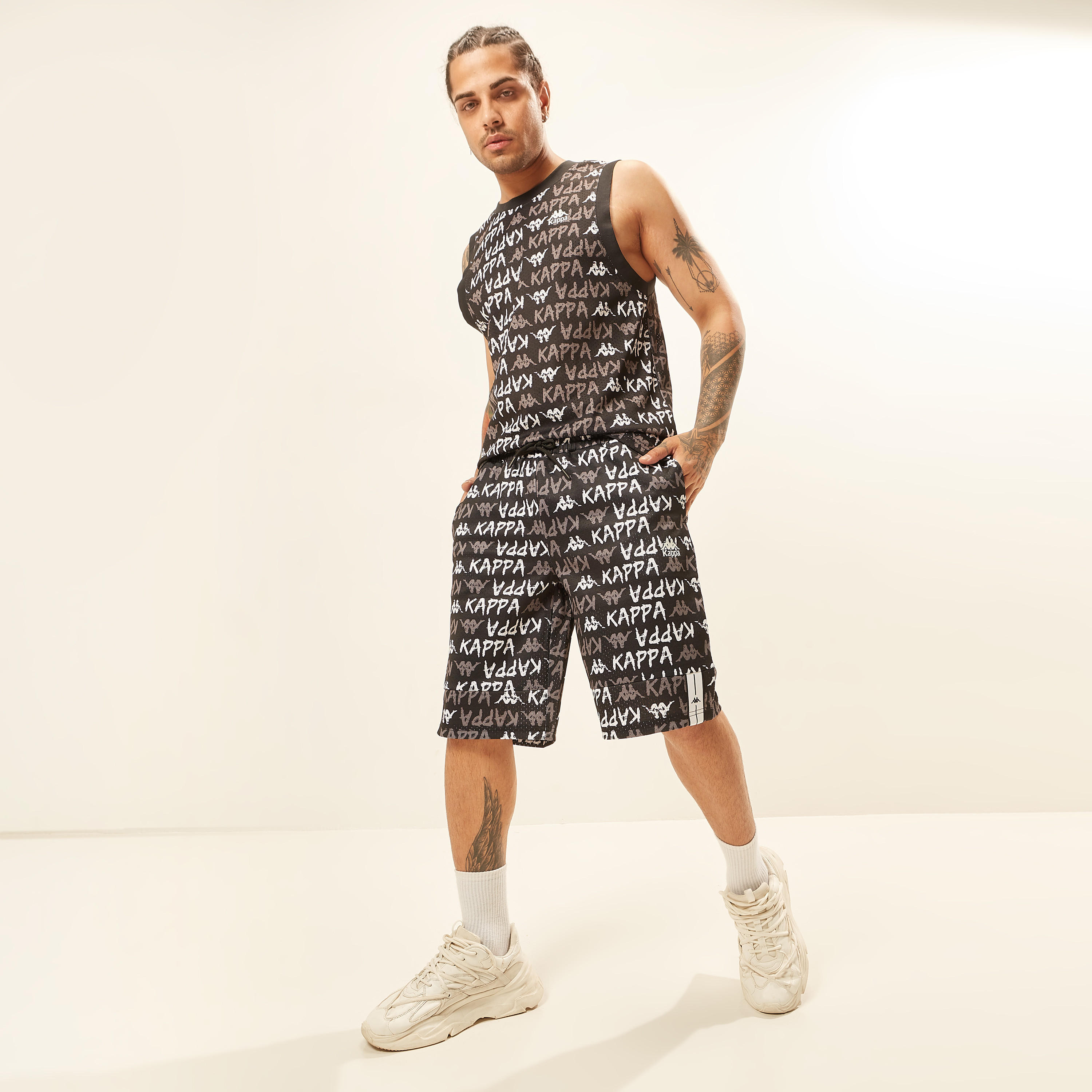 شورت برباط إغلاق وجيوب وطبعات من كابا-men-clothing-bottoms-shorts-image-2