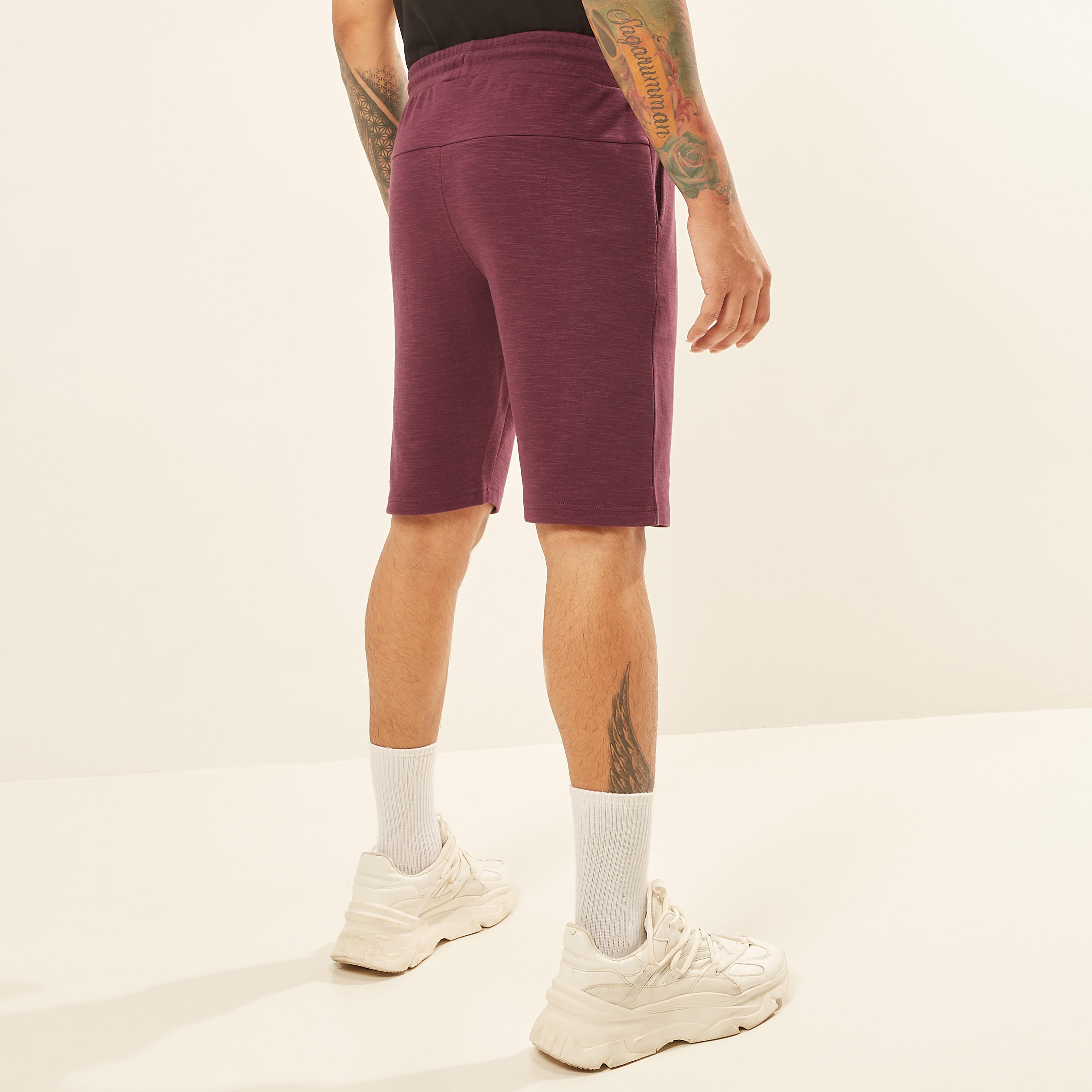 شورت برباط إغلاق وجيوب من كابا-men-clothing-sportswearandactivewear-bottoms-image-4