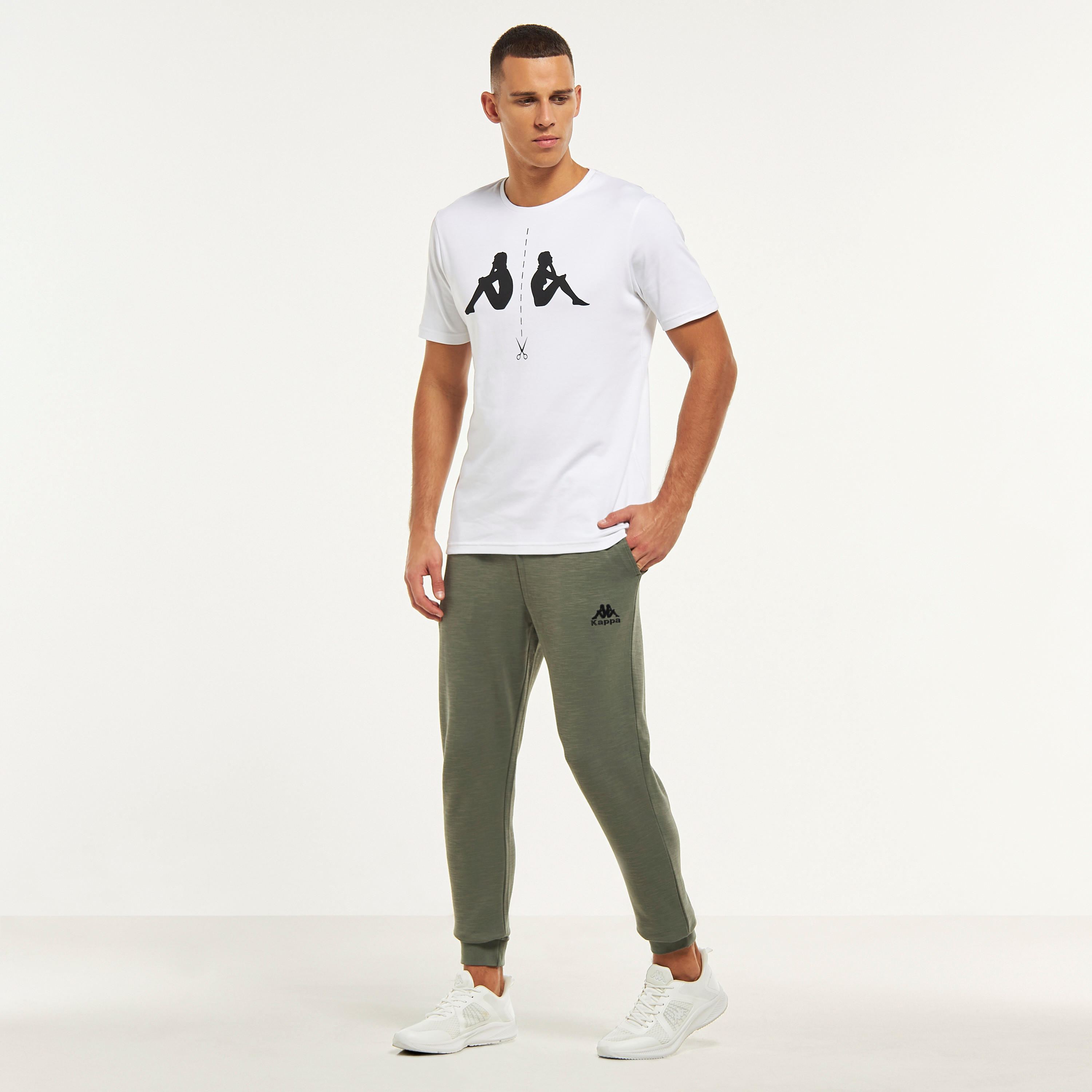 بنطلون رياضي برباط إغلاق وجيوب من كابا-men-clothing-sportswearandactivewear-bottoms-image-2