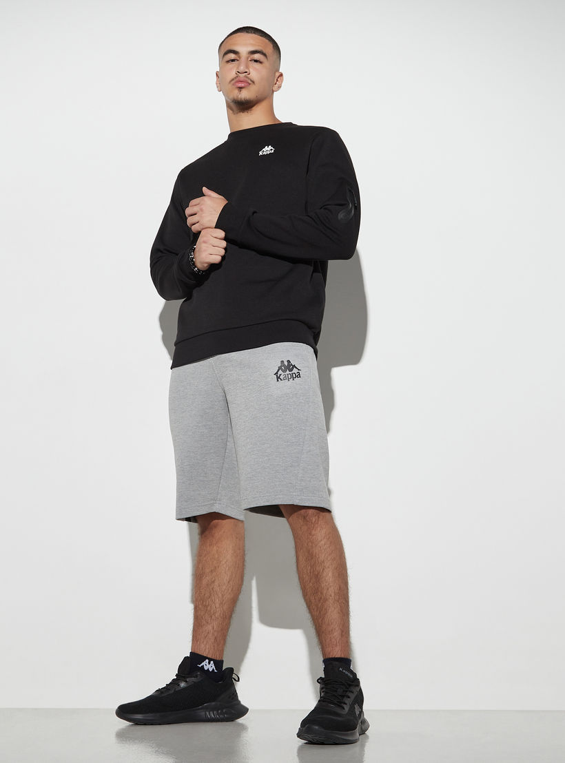 سويت شيرت بياقة ضيّقة وسحاب إغلاق وطبعات من كابا-men-winterwear-hoodiesandsweatshirts-image-2