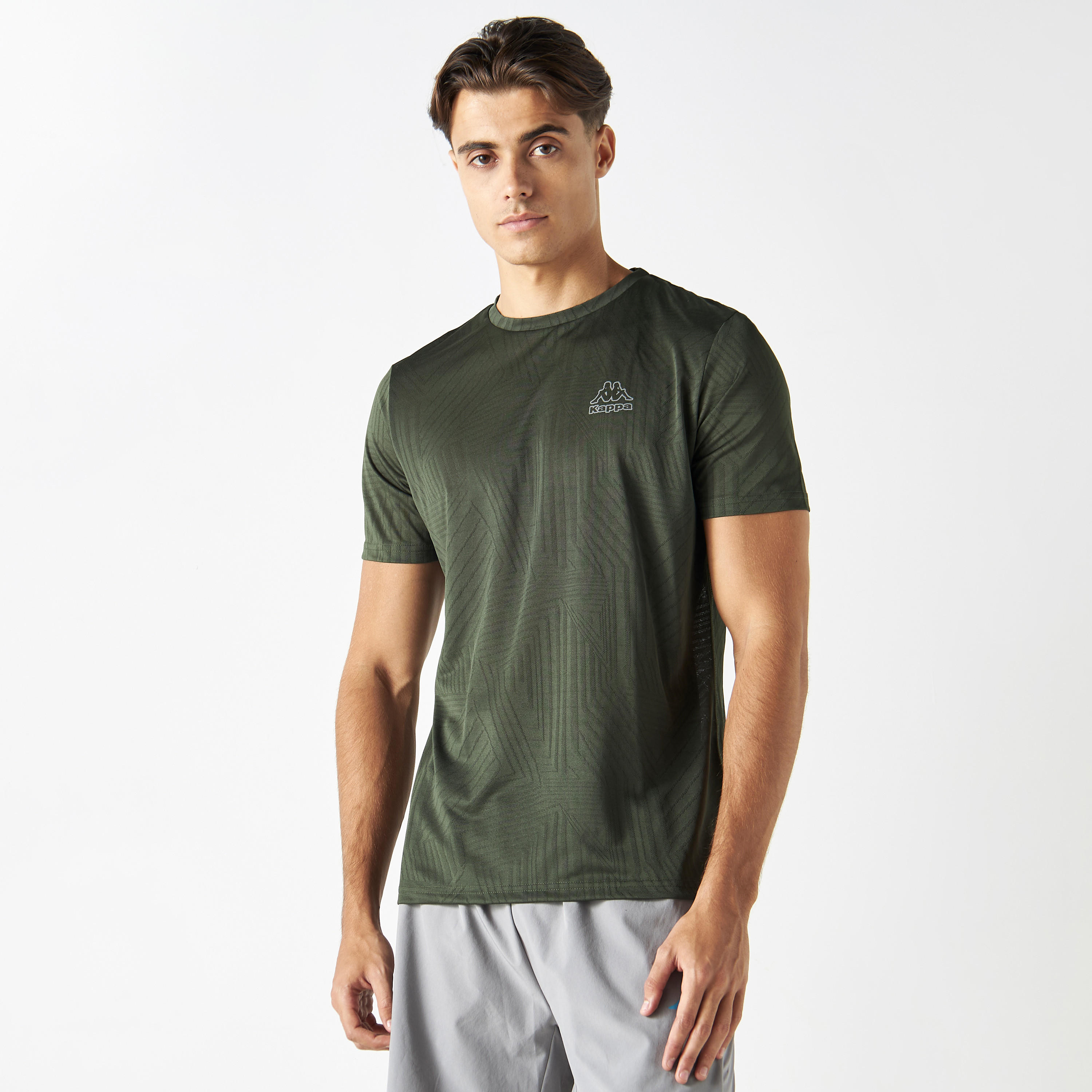 تيشيرت بيرفورمنس بياقة ضيقة وأكمام قصيرة من كابا-men-clothing-sportswearandactivewear-tshirtsandpolos-image-1