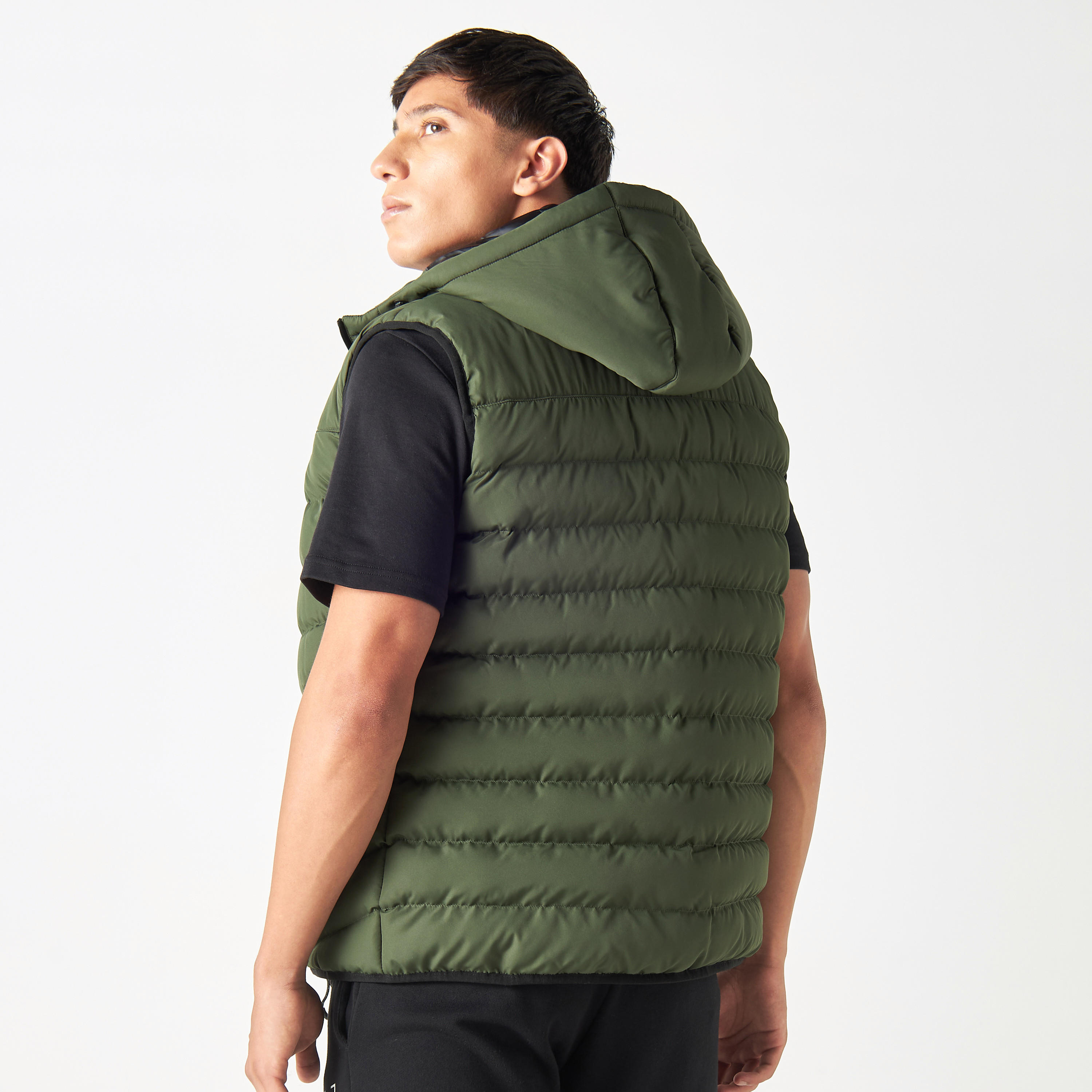 جاكيت منفوخ مبطّن دون أكمام بسحاب وقبعة من كابا-men-clothing-jacketsandblazers-jackets-image-3