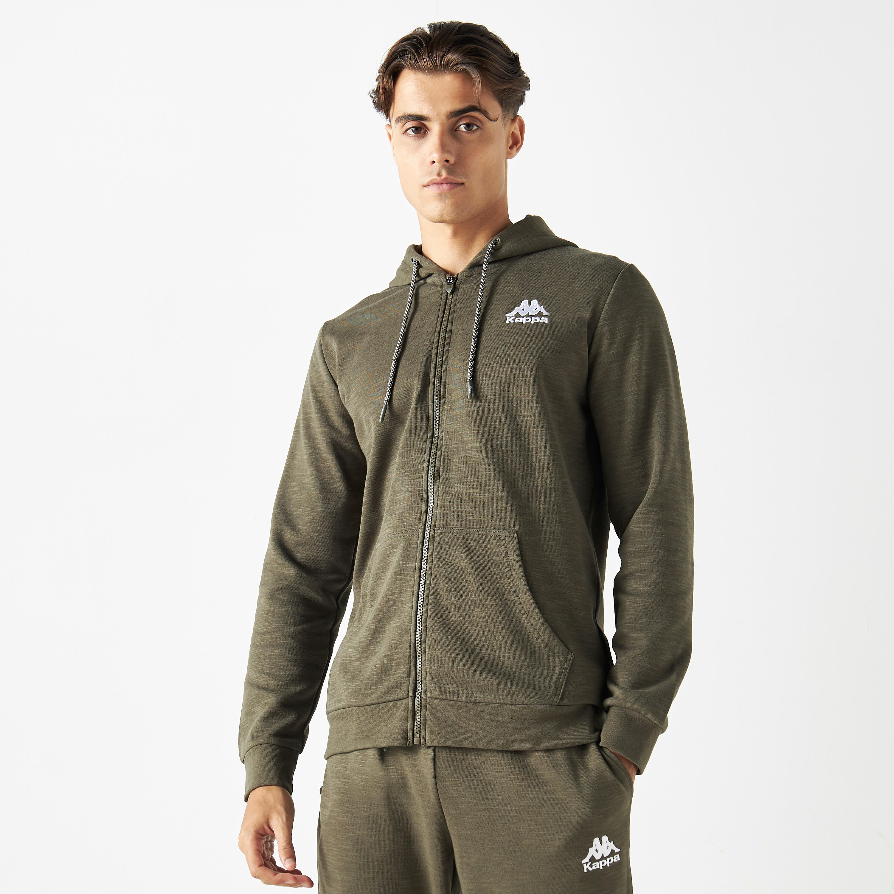هودي بسحّاب وطبعات شعار وأكمام طويلة وجيوب من كابا-men-winterwear-hoodiesandsweatshirts-image-1