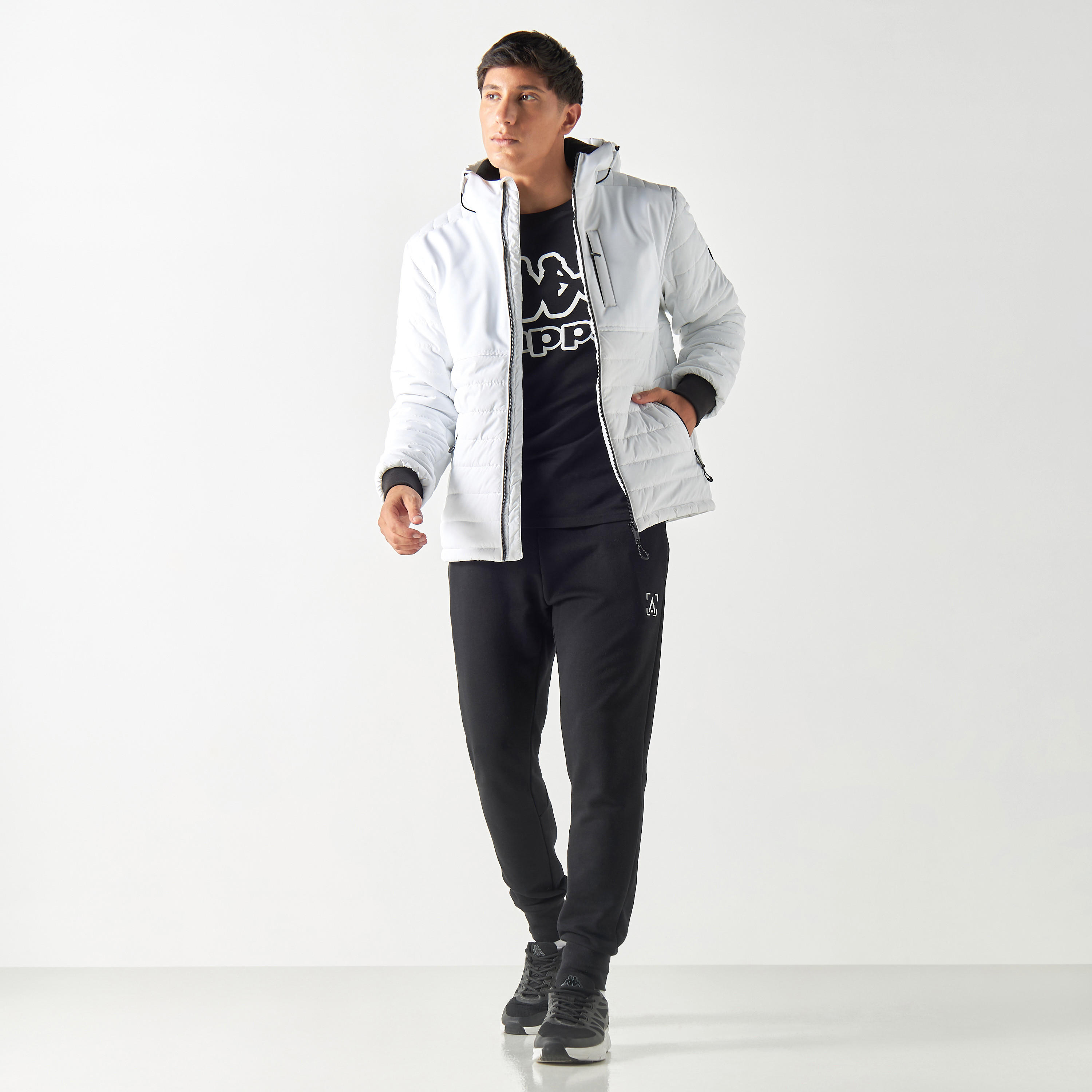 جاكيت منفوخ سادة بسحاب وقبعة وجيوب من كابا-men-clothing-jacketsandblazers-jackets-image-3