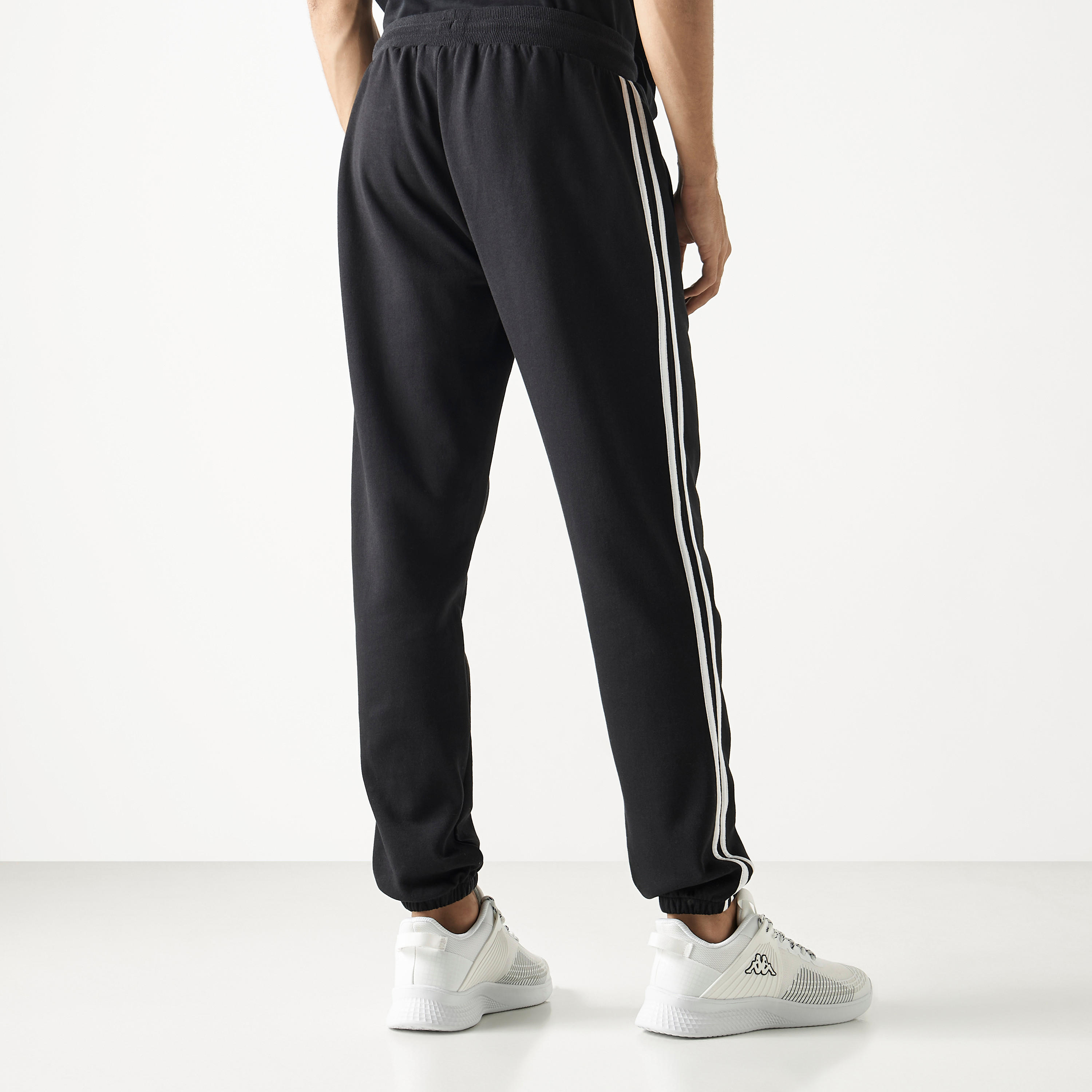 Kappa Logo Print Joggers with Drawstring Closure and Pockets-men-clothing-sportswearandactivewear-bottoms-image-4