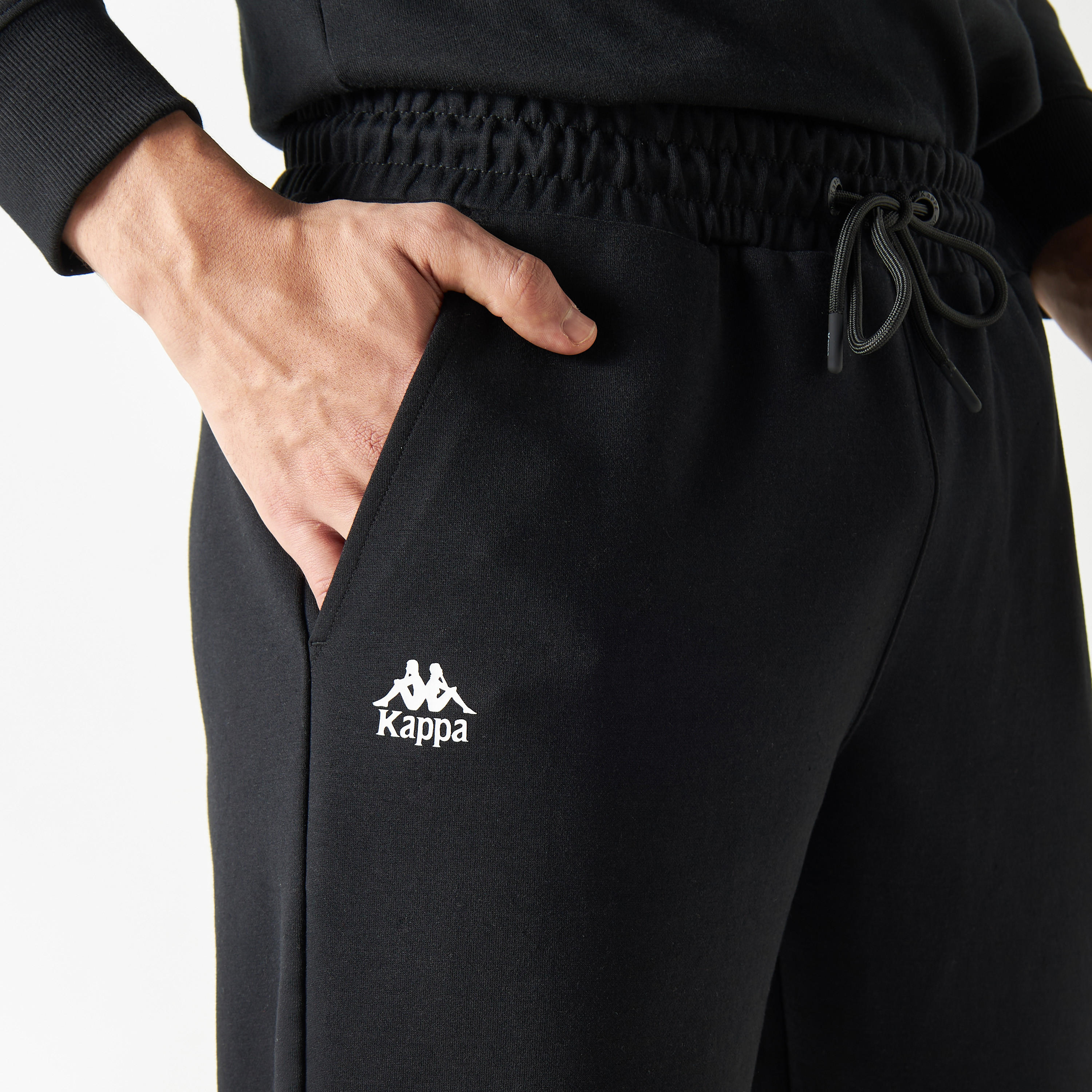 بنطلون رياضي برباط إغلاق وجيوب وطبعات من كابا-men-clothing-sportswearandactivewear-bottoms-image-4