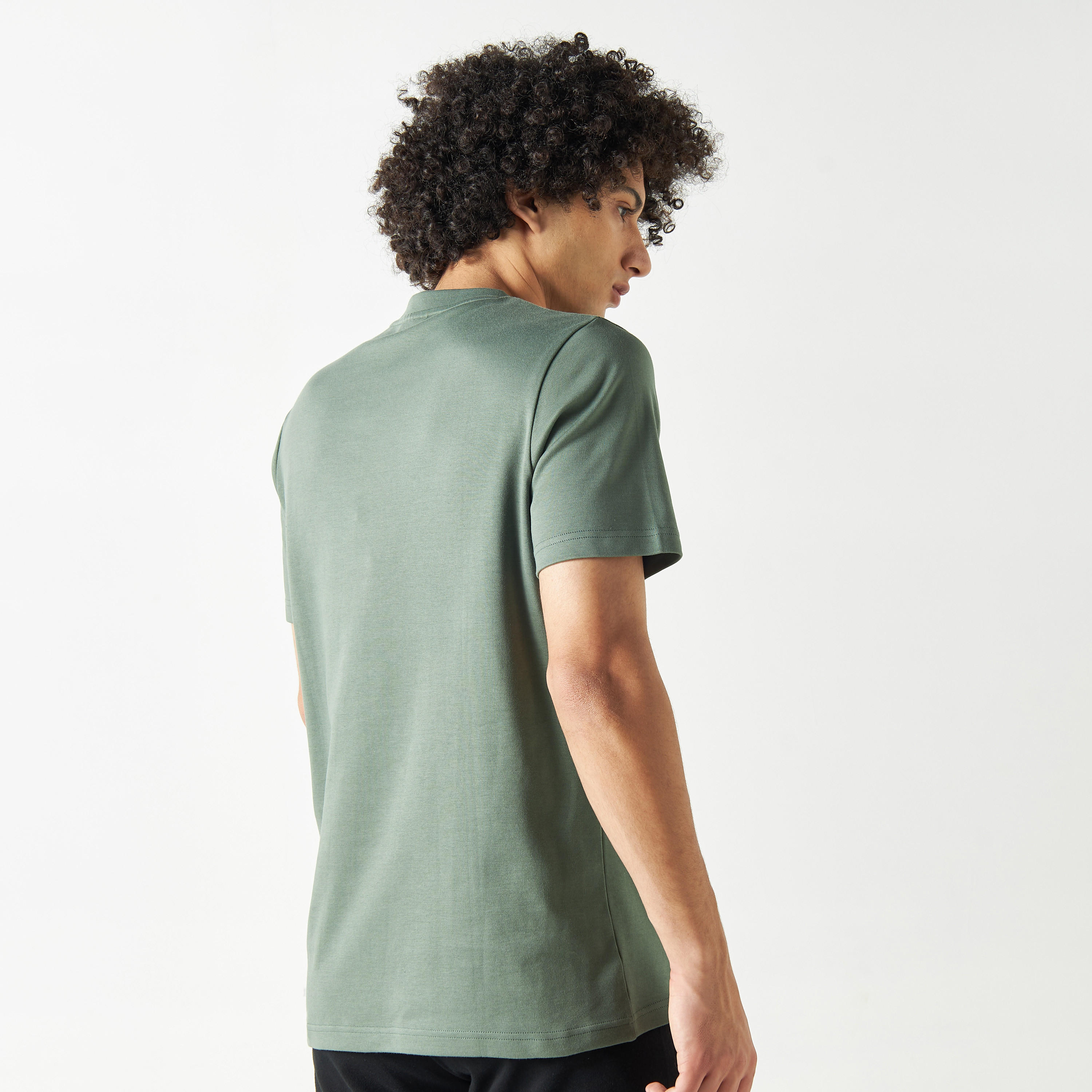 تيشيرت بأكمام قصيرة وطبعات شعار من كابا-men-clothing-sportswearandactivewear-tshirtsandpolos-image-3
