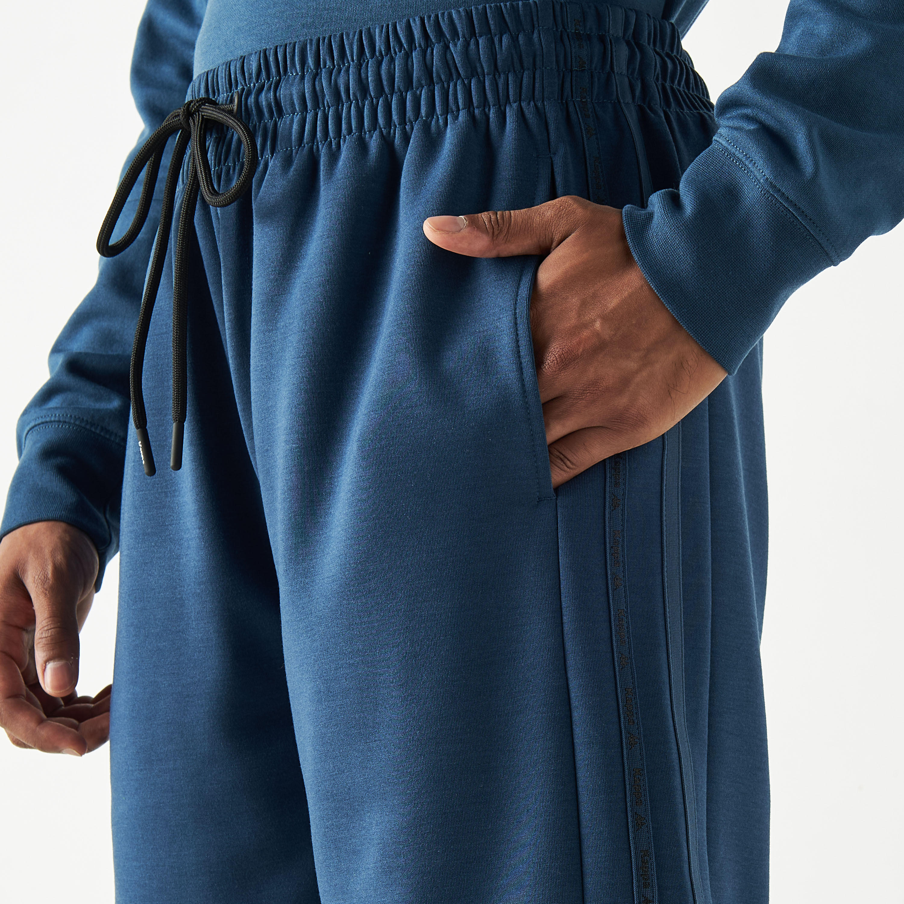 شورت بجيوب ورباط إغلاق من كابا-men-clothing-bottoms-shorts-image-4