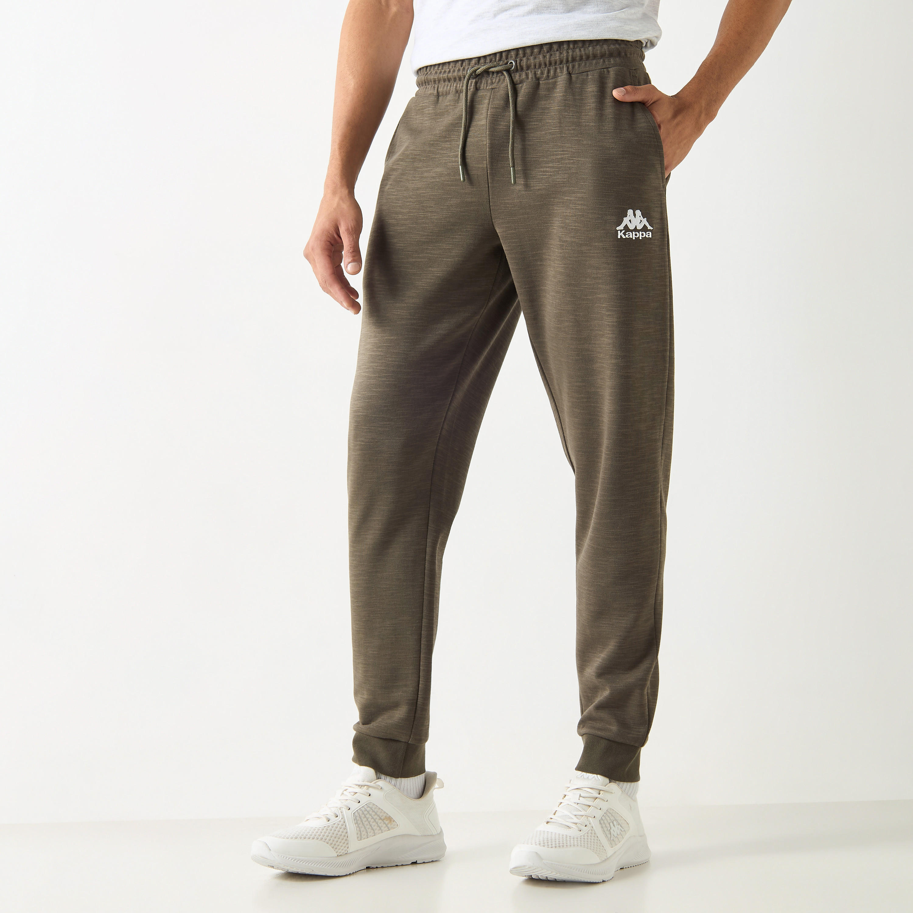 بنطلون رياضي برباط إغلاق وجيوب من كابا-men-clothing-sportswearandactivewear-bottoms-image-1