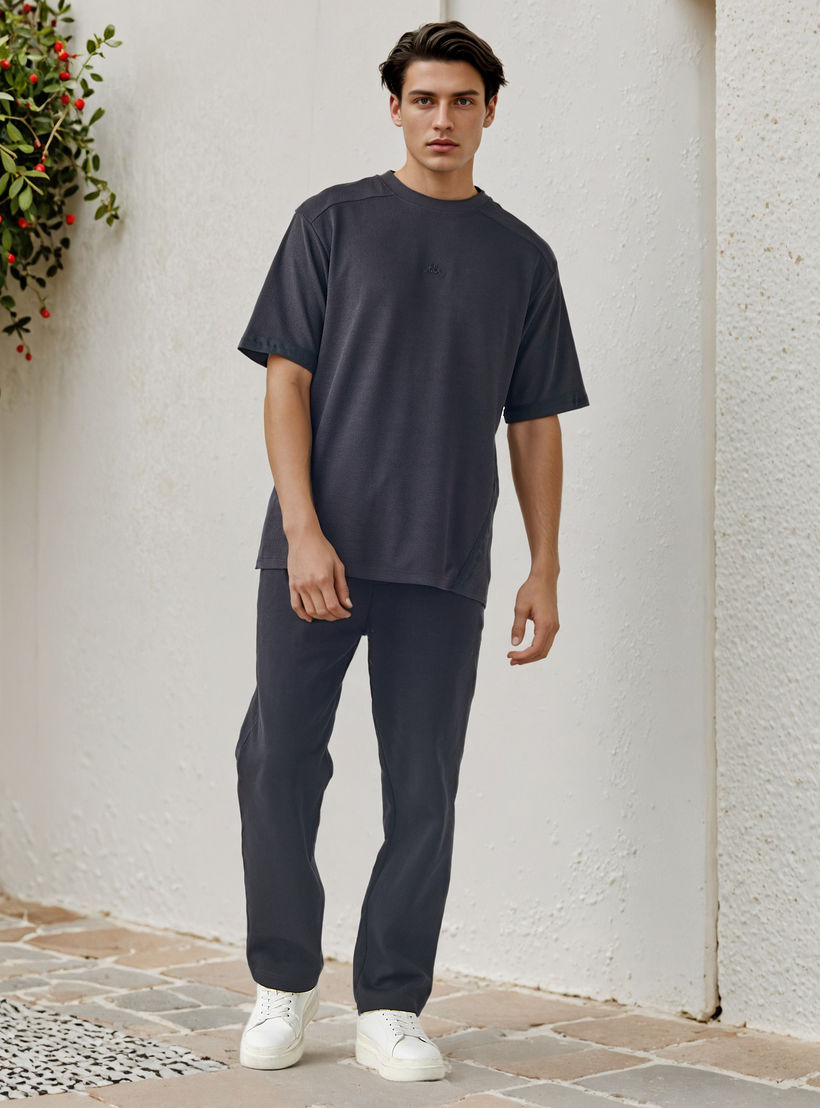 تيشيرت جاكار بارز الملمس من كابا-men-clothing-tshirtsandpolos-tshirts-image-2
