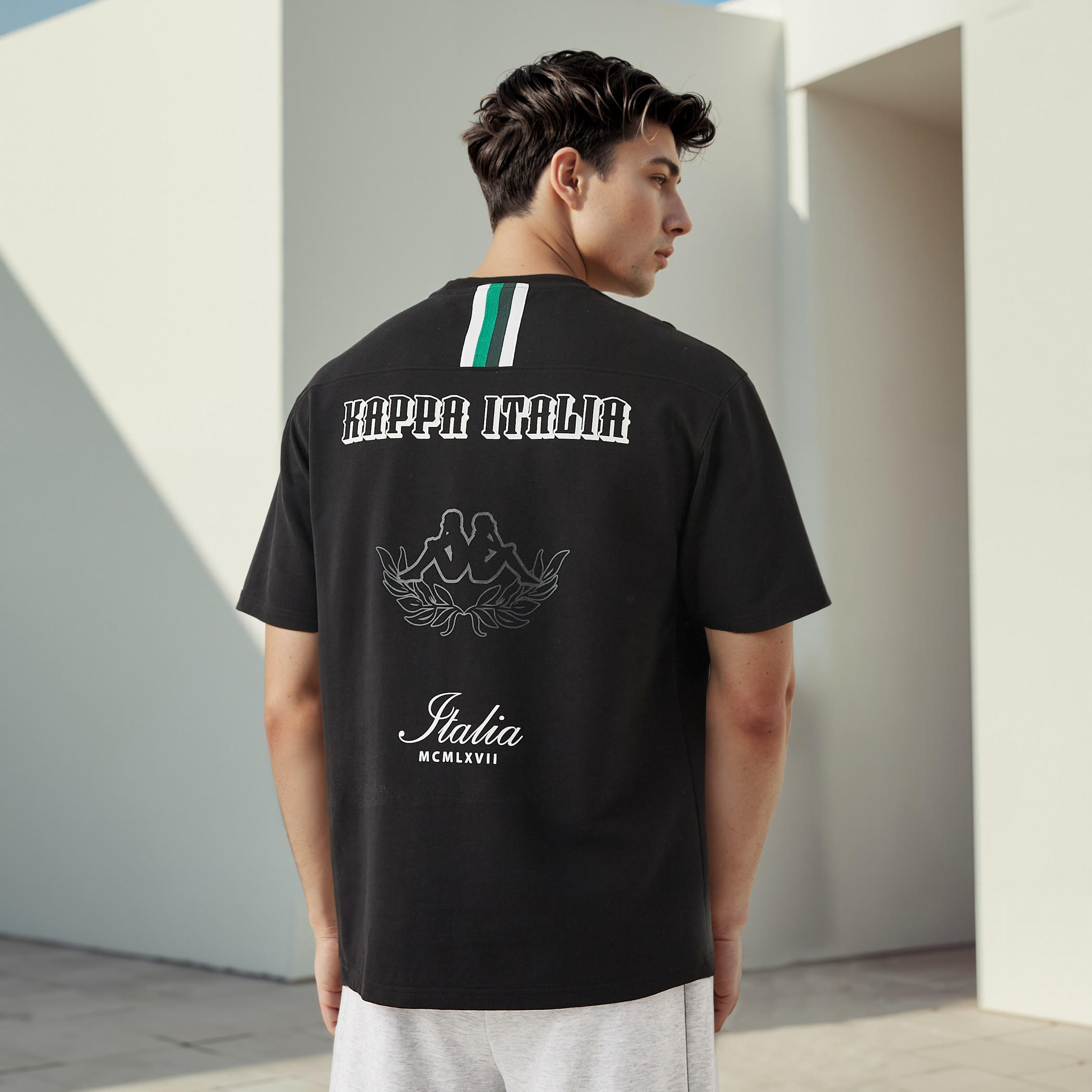 Kappa Graphic Print Crew Neck T-shirt-men-clothing-sportswearandactivewear-tshirtsandpolos-image-1