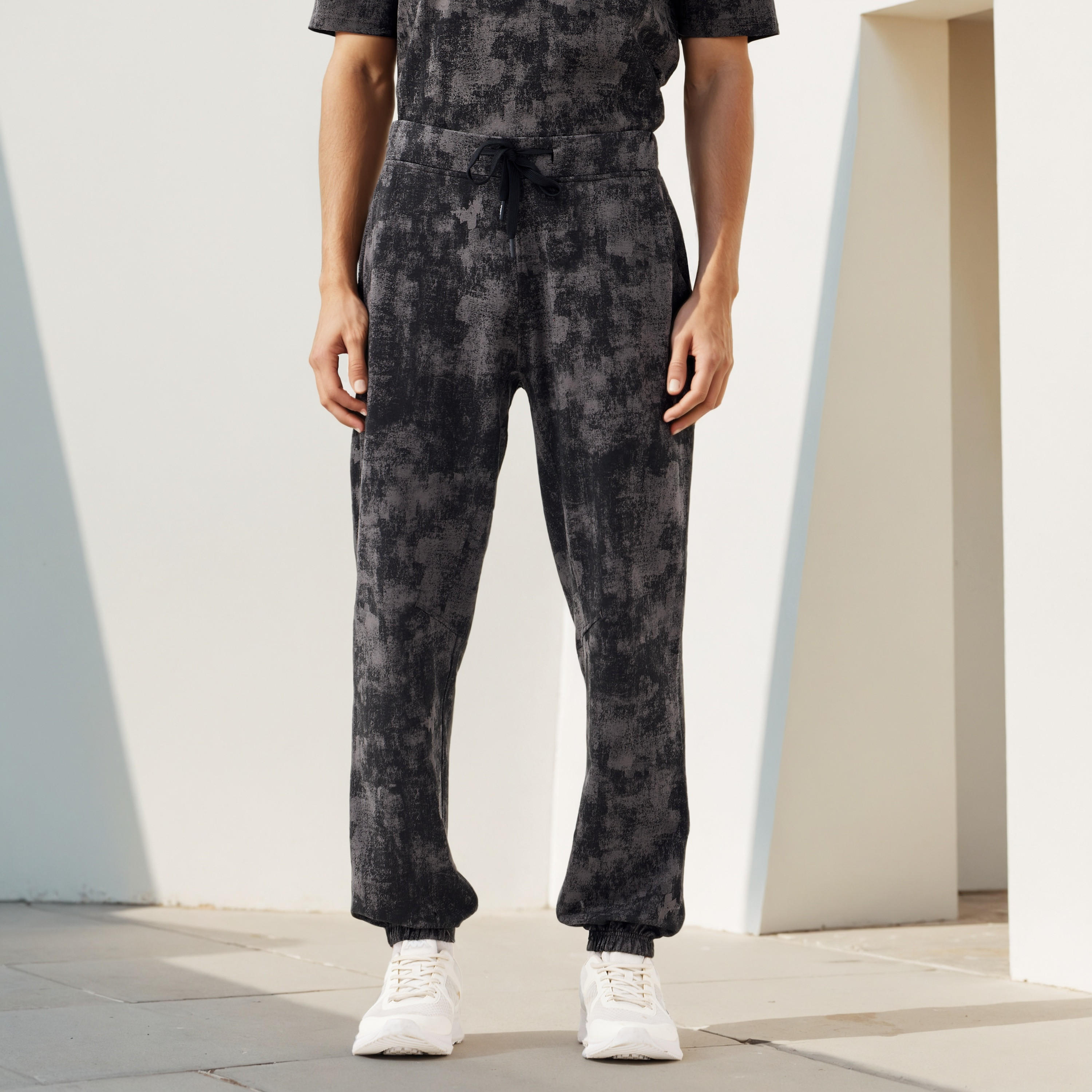 Kappa Printed Joggers with Drawstring Waistband-men-clothing-sportswearandactivewear-bottoms-joggers-image-1
