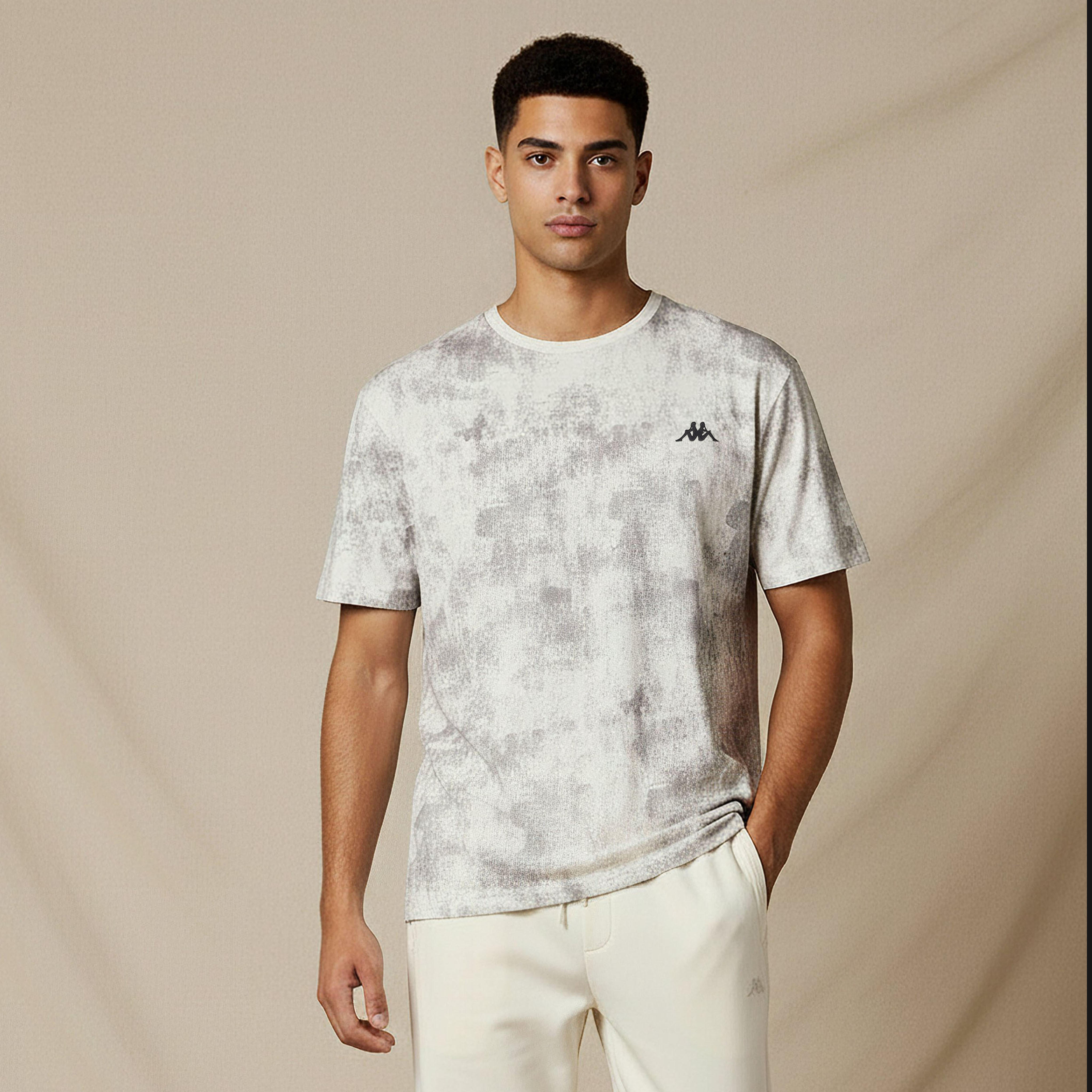 تيشيرت بارز الملمس بياقة ضيقة من كابا-men-clothing-sportswearandactivewear-tshirtsandpolos-image-4