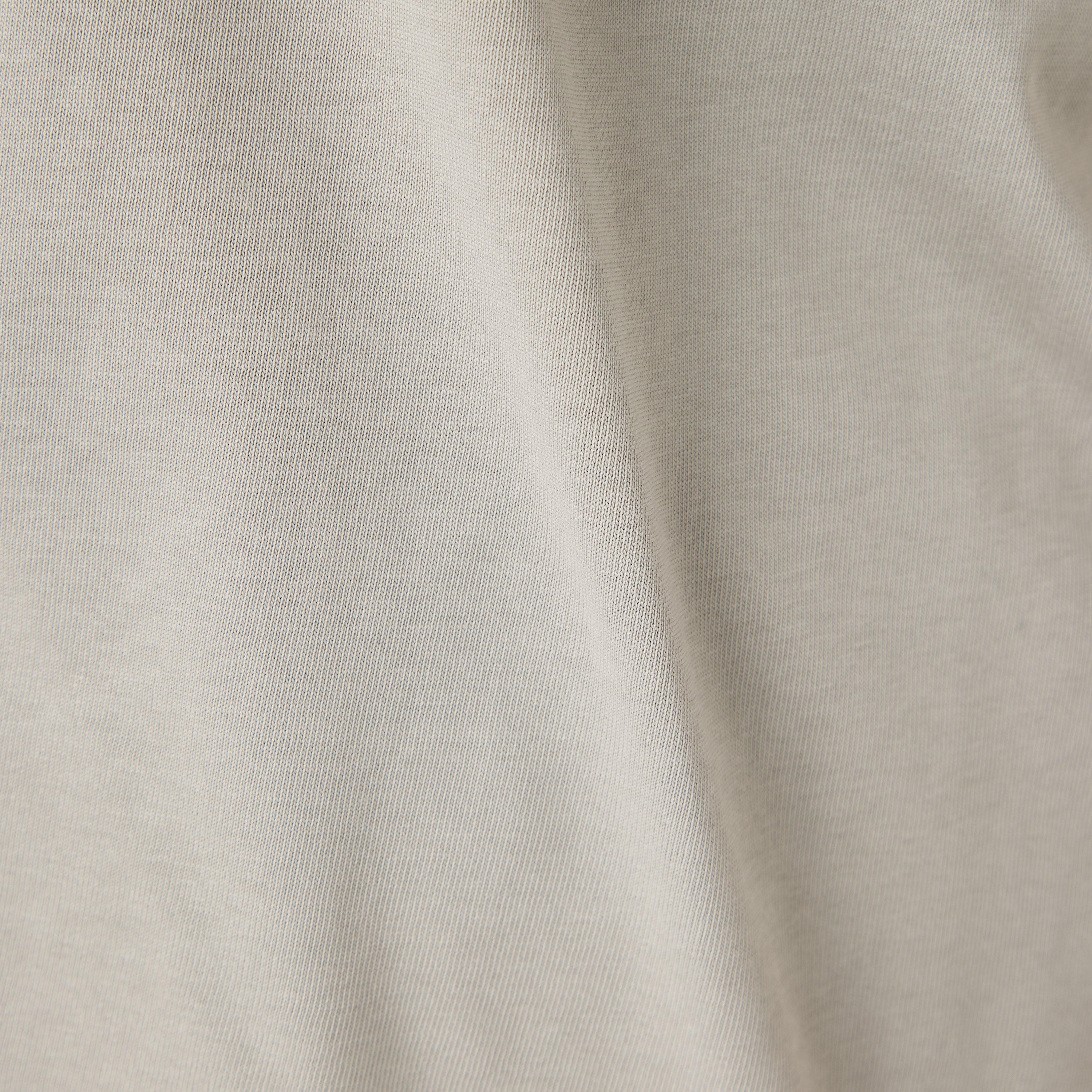 تيشيرت بنقوش شعار من كابا-men-clothing-tshirtsandpolos-tshirts-image-1