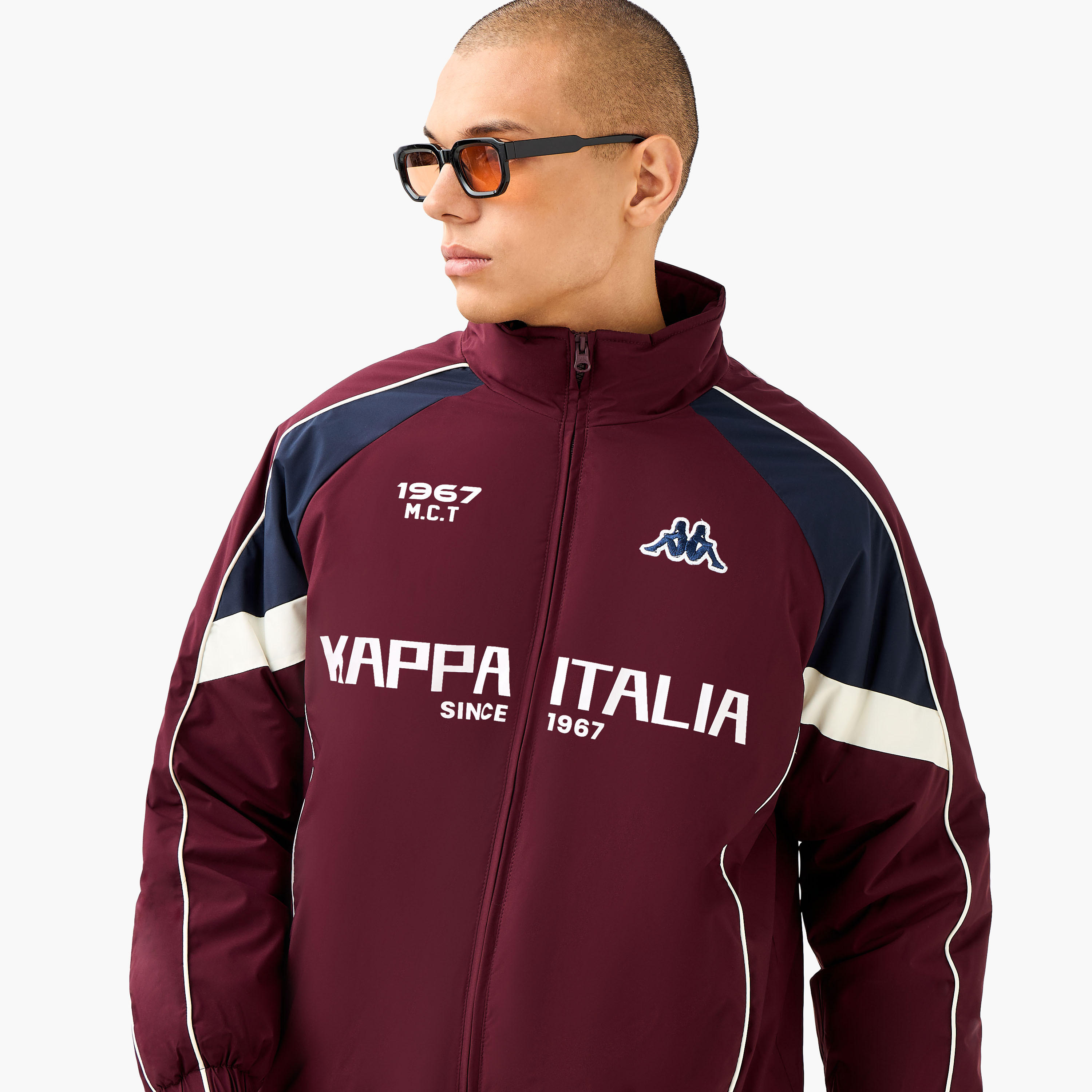 جاكيت بياقة عالية وسحاب للرجال من كابا-men-clothing-jacketsandblazers-jackets-image-2