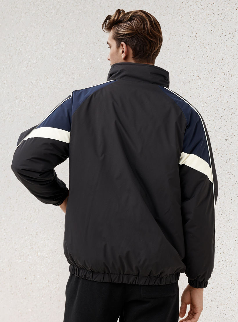 جاكيت بياقة عالية وسحاب للرجال من كابا-men-clothing-jacketsandblazers-jackets-image-3
