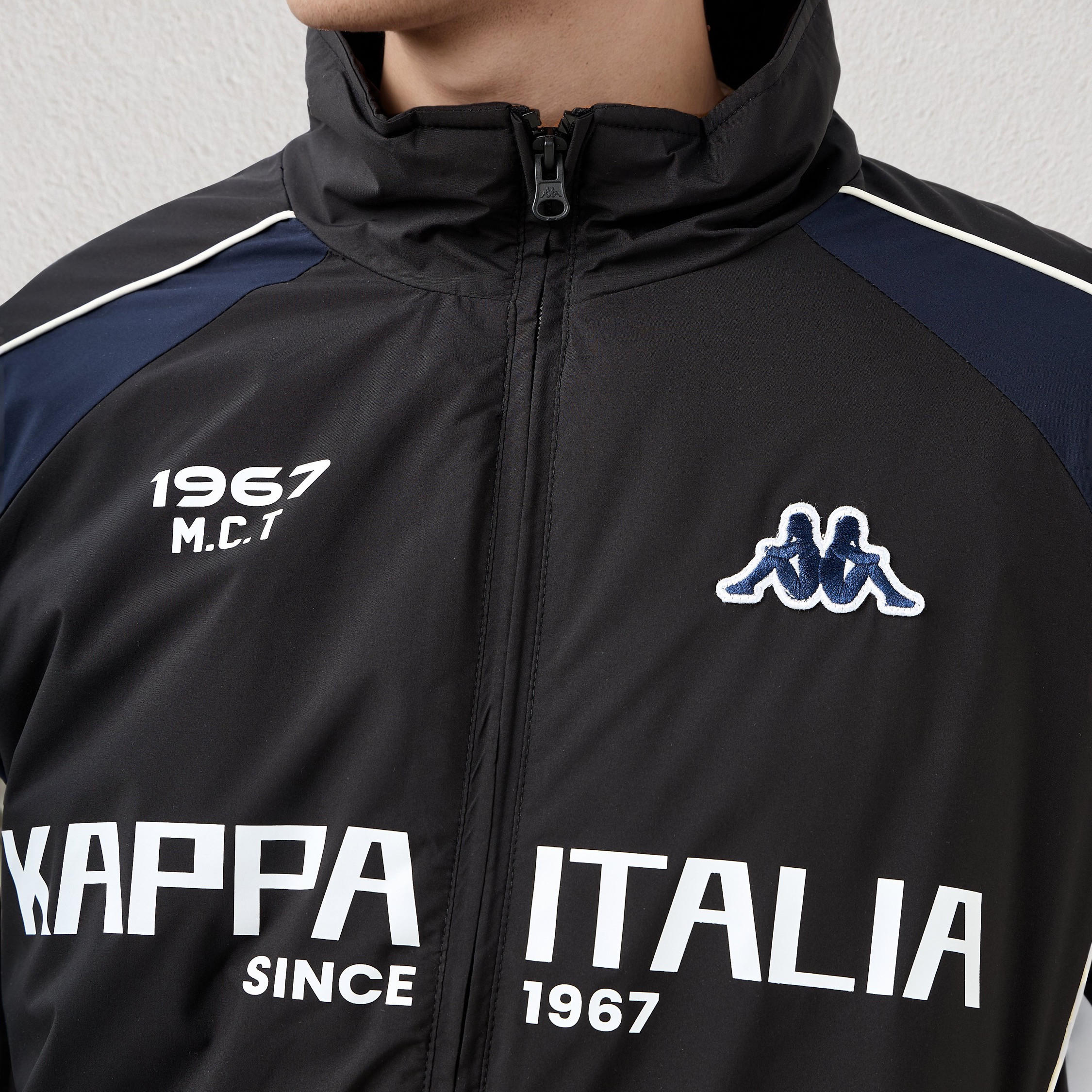 Kappa Men's Zip Through High Neck Jacket-men-clothing-jacketsandblazers-jackets-image-5