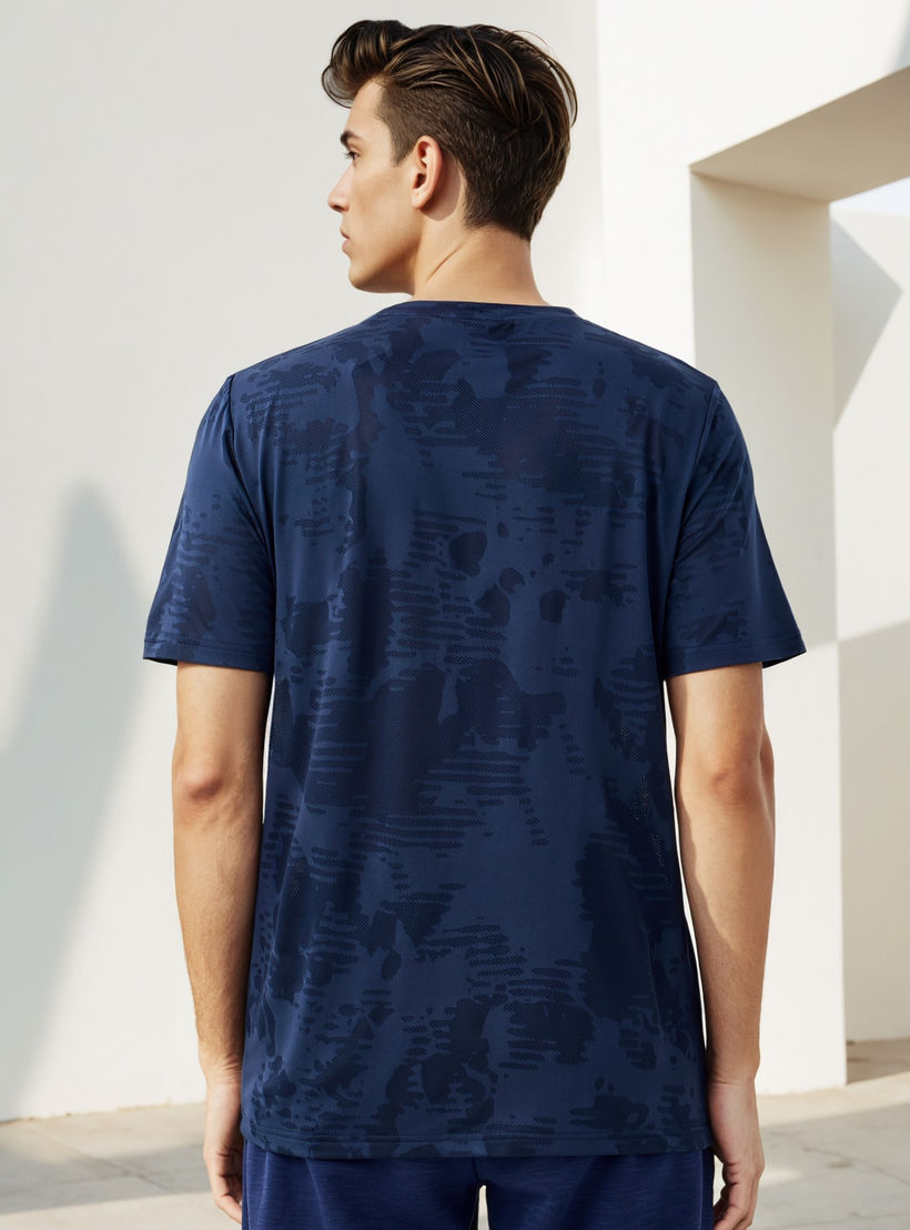 Kappa Textured Performance T-shirt-men-clothing-sportswearandactivewear-tshirtsandpolos-image-3