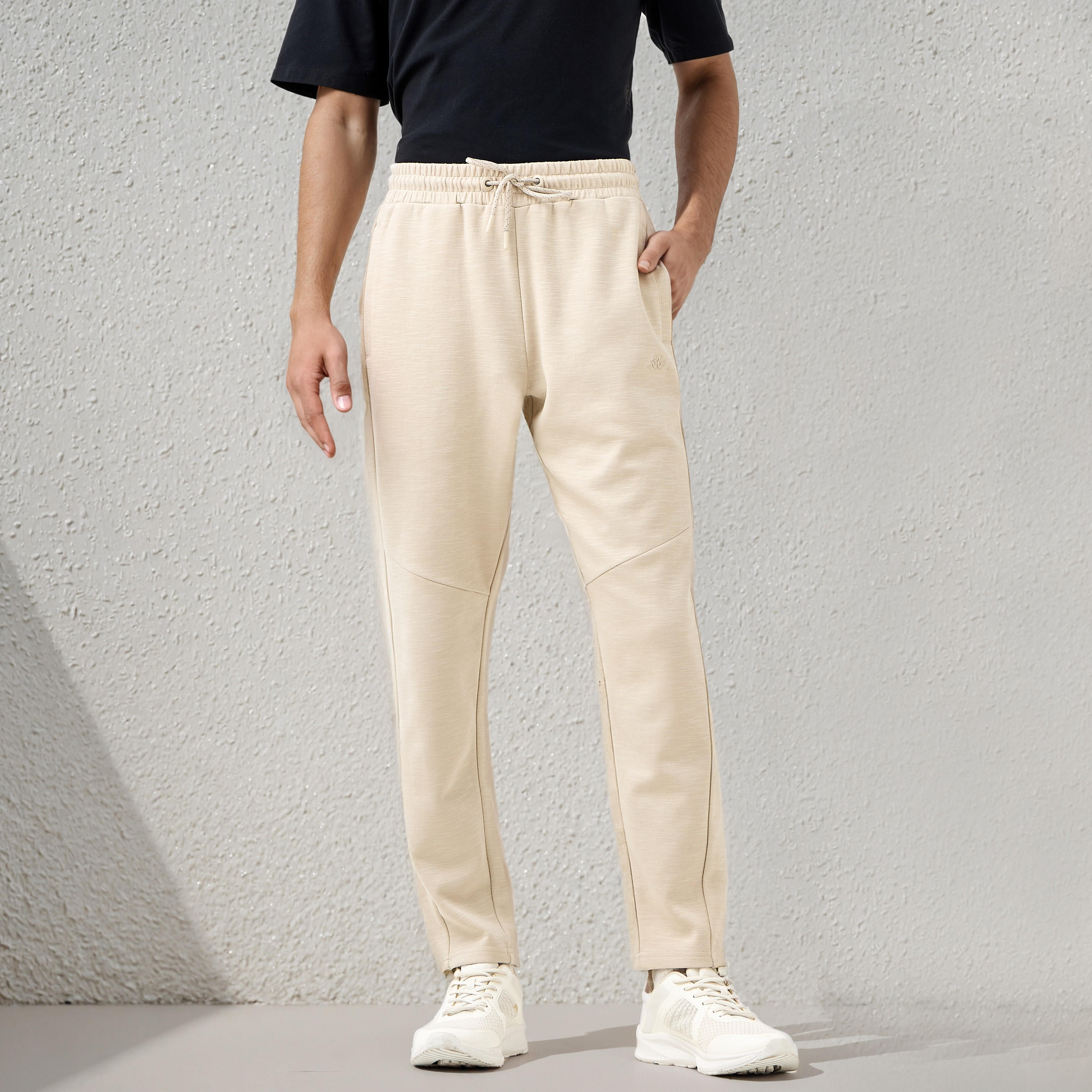 بنطلون رياضي بقصة عادية وجيوب من كابا-men-clothing-sportswearandactivewear-tracksuits-image-1