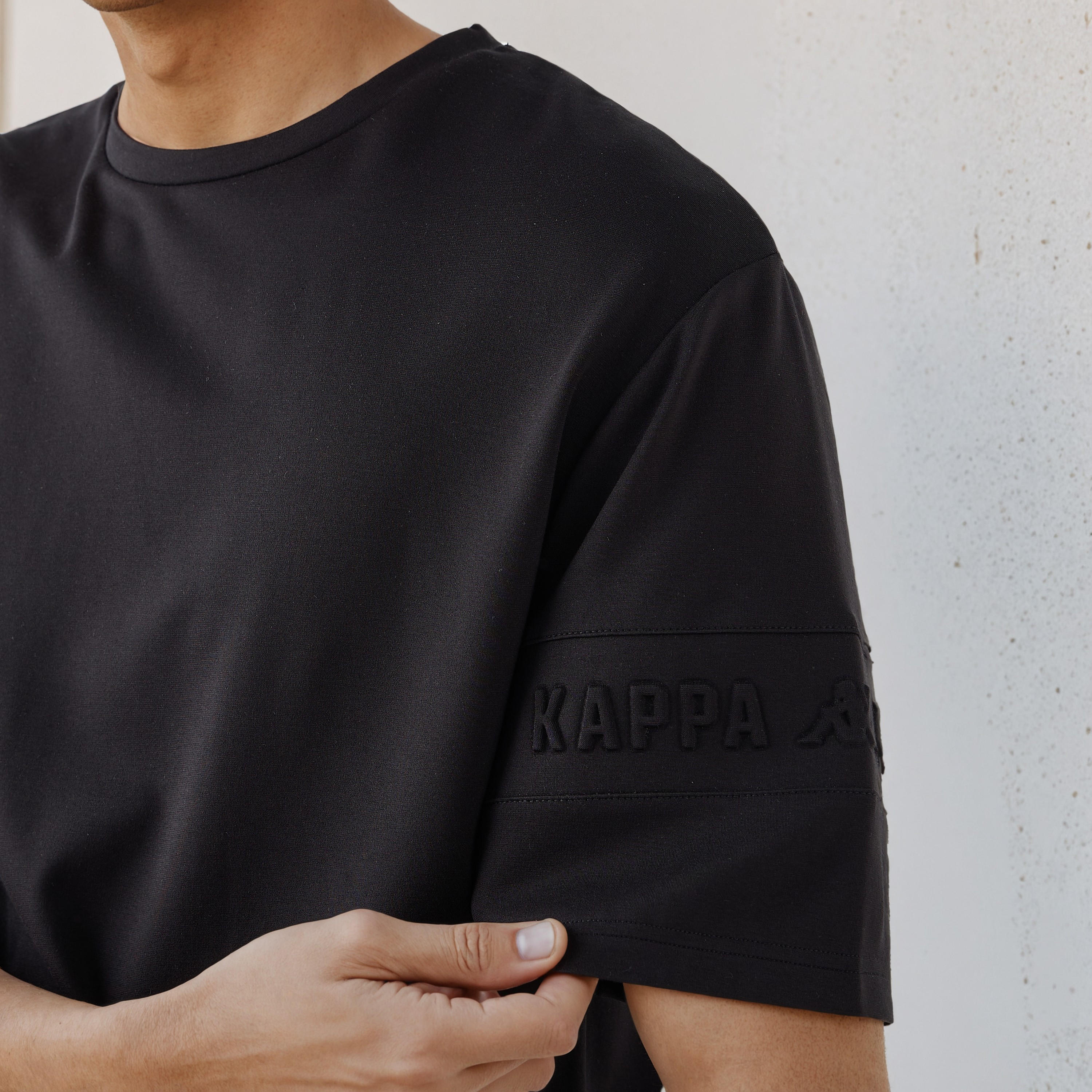 Kappa Logo Embossed T-shirt-men-clothing-sportswearandactivewear-tshirtsandpolos-image-5