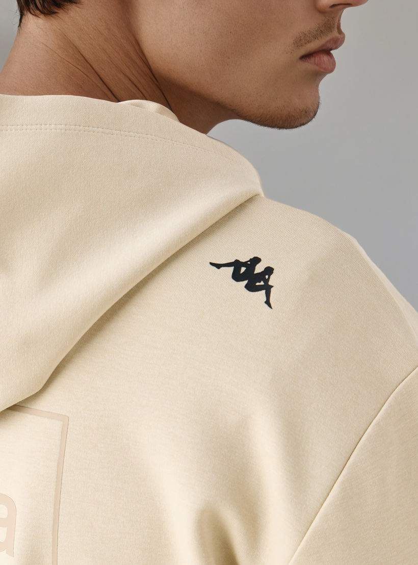 سويت شيرت رجالي بقبعة من كابا-men-winterwear-hoodiesandsweatshirts-image-5