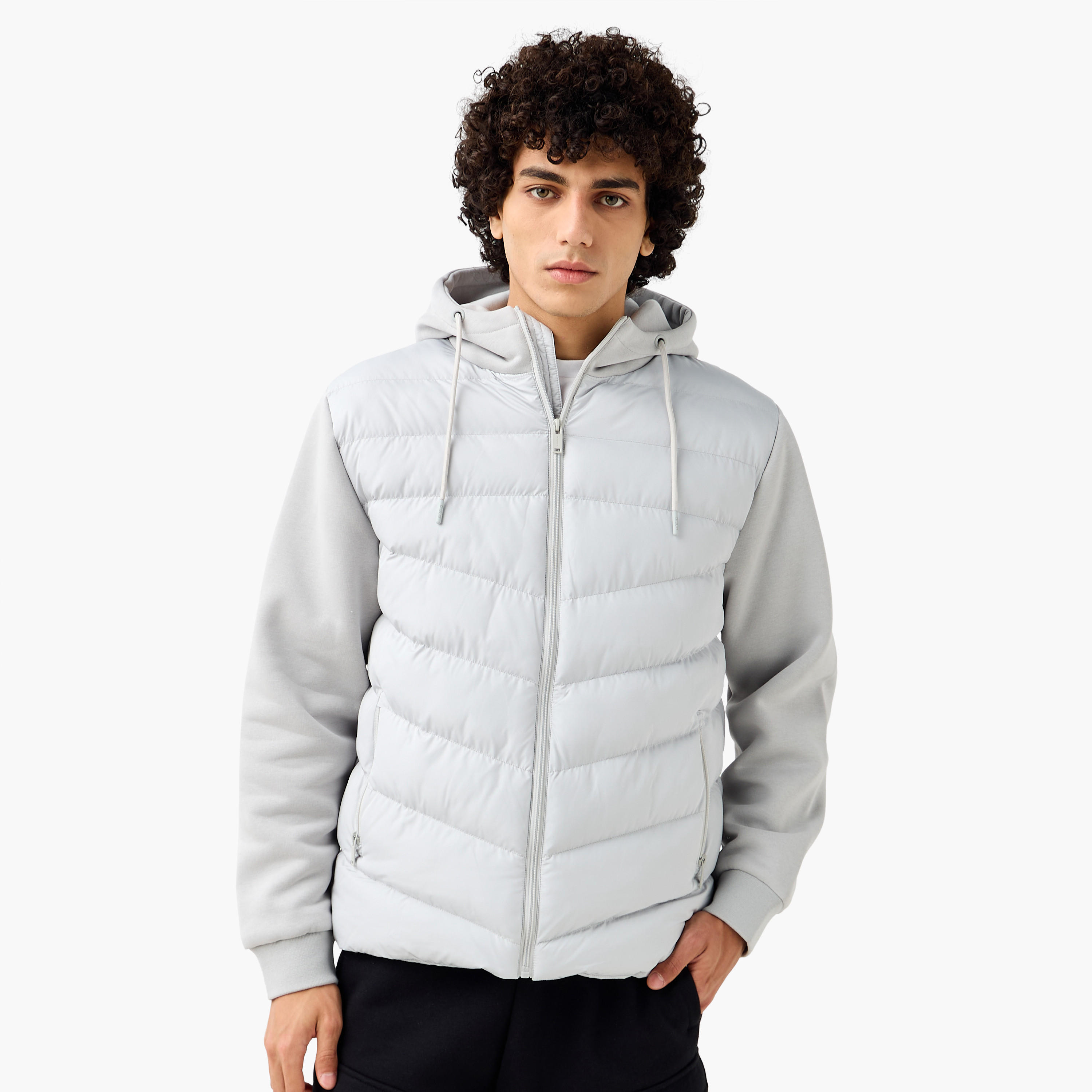 جاكيت منفوخ بقصّة عادية وقبعة للرجال من كابا-men-clothing-jacketsandblazers-jackets-image-1
