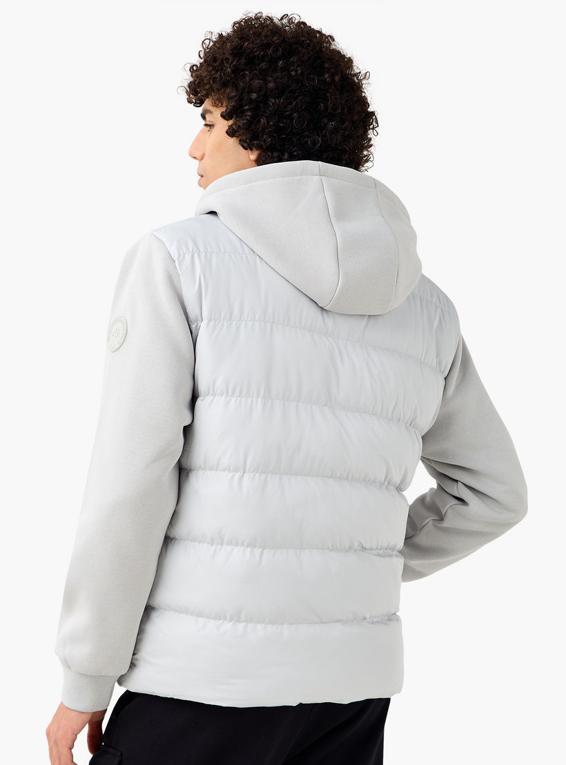 جاكيت منفوخ بقصّة عادية وقبعة للرجال من كابا-men-clothing-jacketsandblazers-jackets-image-4