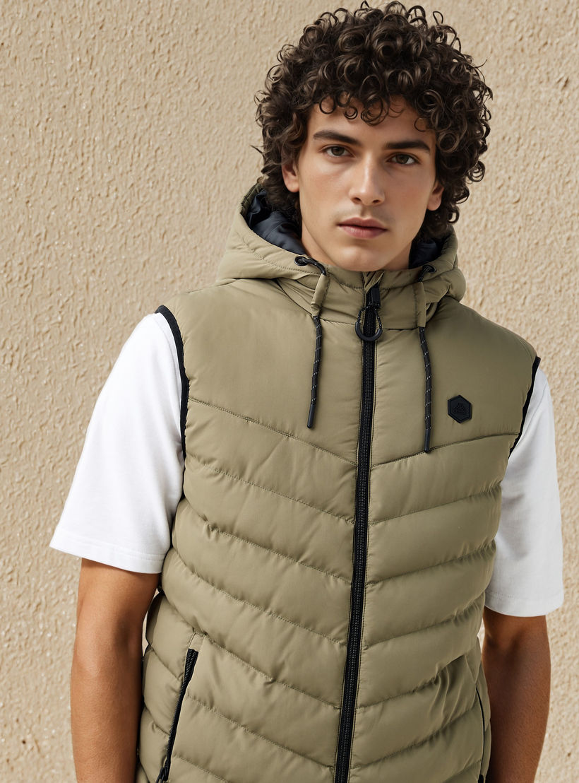 Kappa Men Sleeveless Hooded Puffer Gilet-men-clothing-jacketsandblazers-jackets-image-5