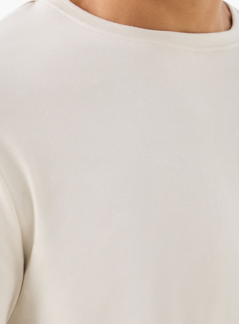 تيشيرت رجالي من لاف بانجولين-men-clothing-sportswearandactivewear-tshirtsandpolos-image-5