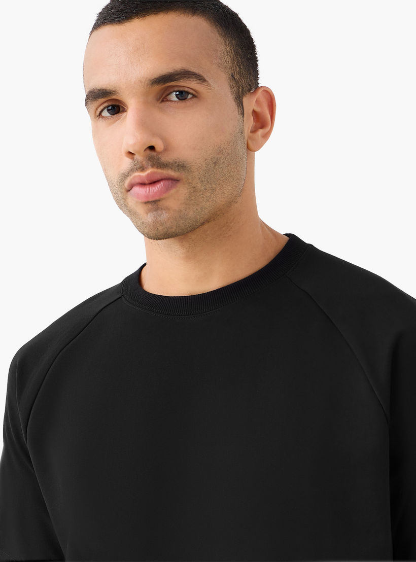 Love Pangolin Men Raglan Sleeves Oversized T-shirt-men-clothing-sportswearandactivewear-tshirtsandpolos-image-4