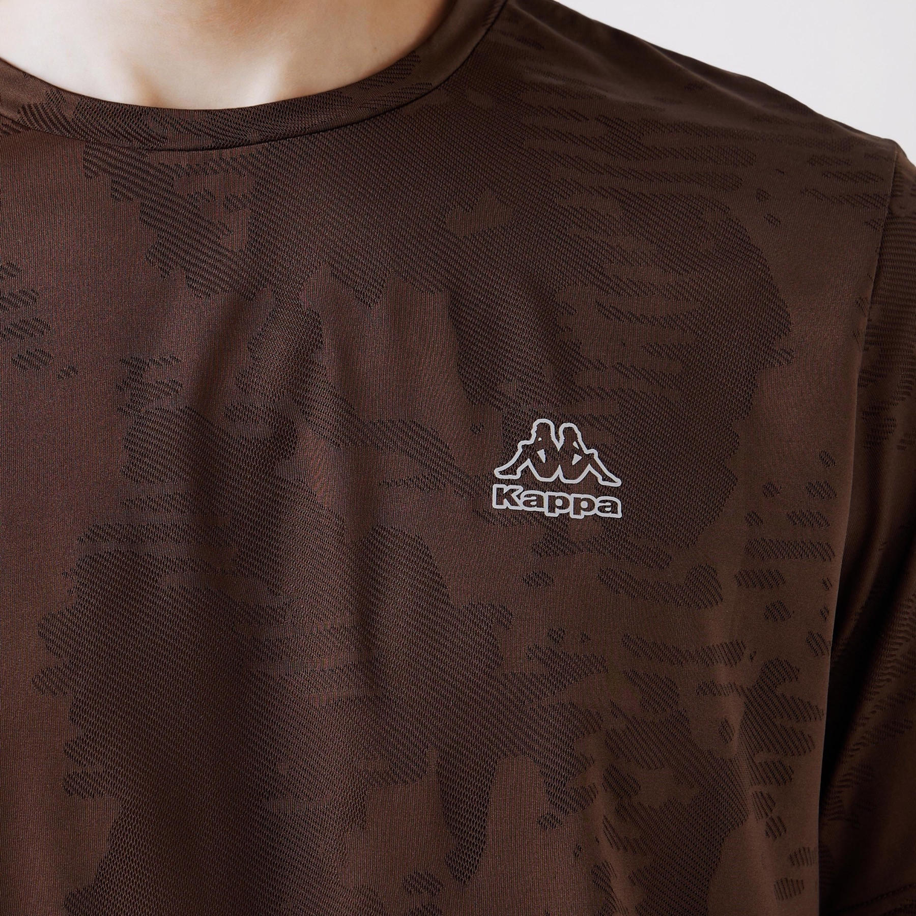 تيشيرت تمرين رجالي بارز الملمس من كابا-men-clothing-sportswearandactivewear-tshirtsandpolos-image-5