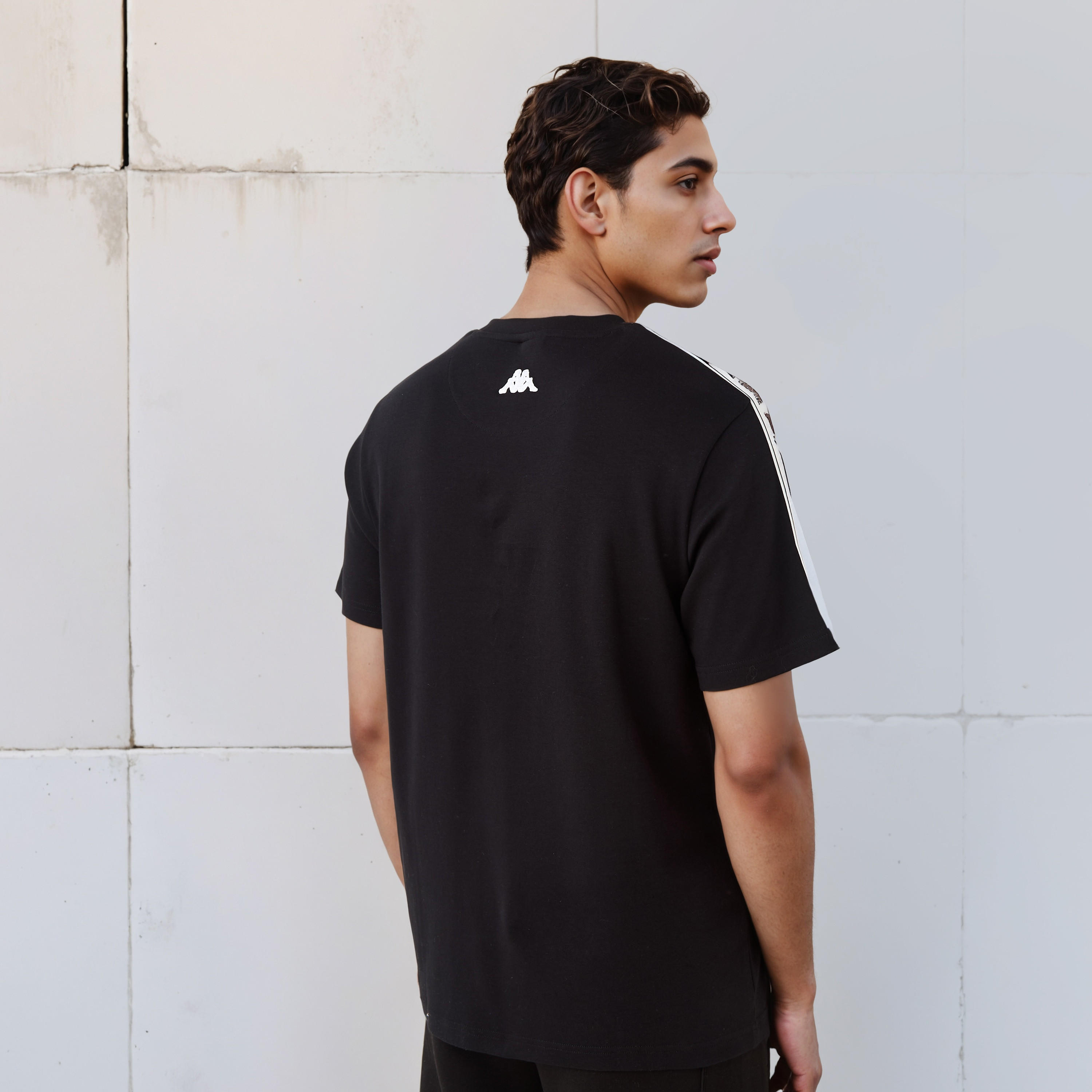 Kappa Men Logo Print T-shirt-men-clothing-sportswearandactivewear-tshirtsandpolos-image-3
