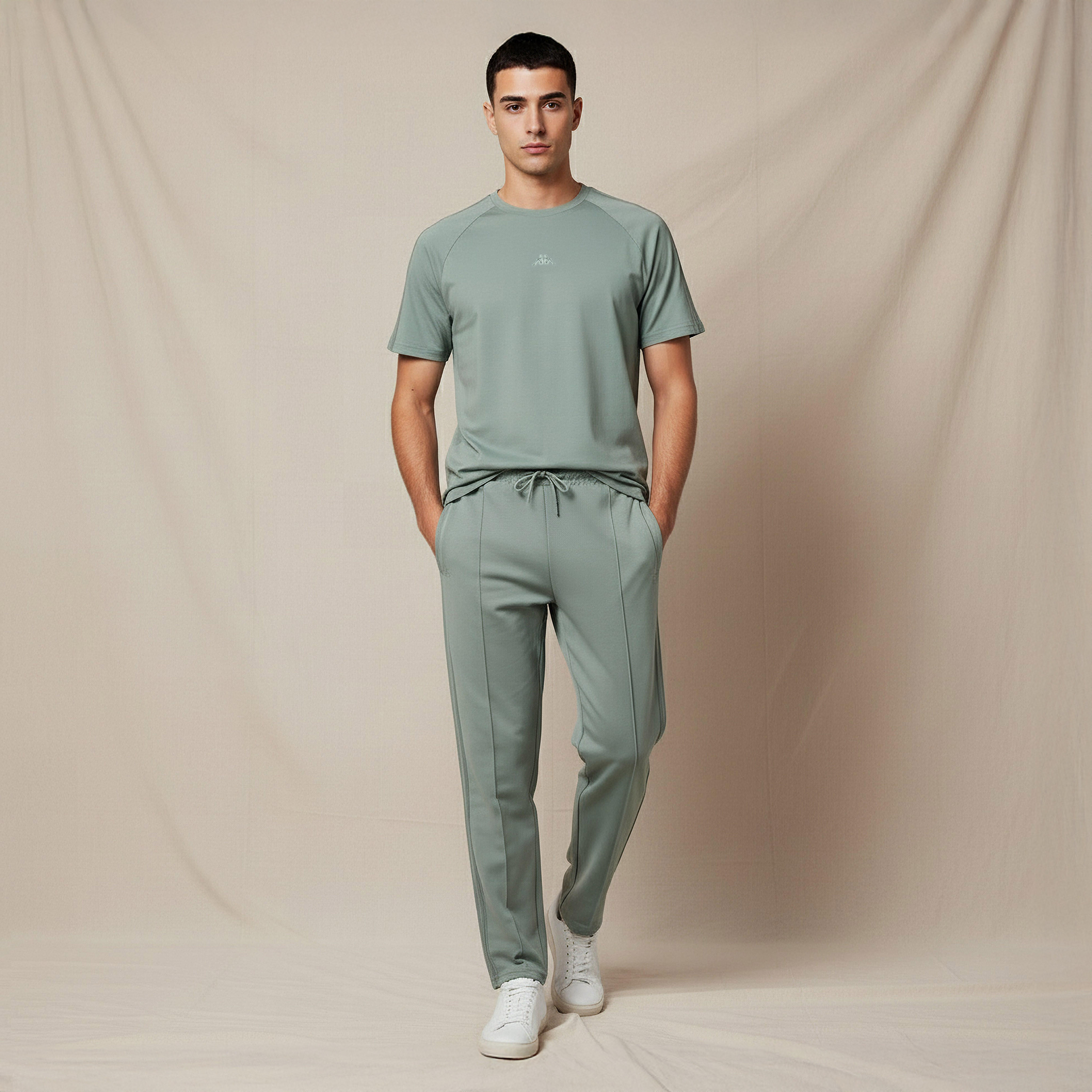 بنطلون رياضي رجالي برباط خصر من كابا-men-clothing-sportswearandactivewear-tracksuits-image-1