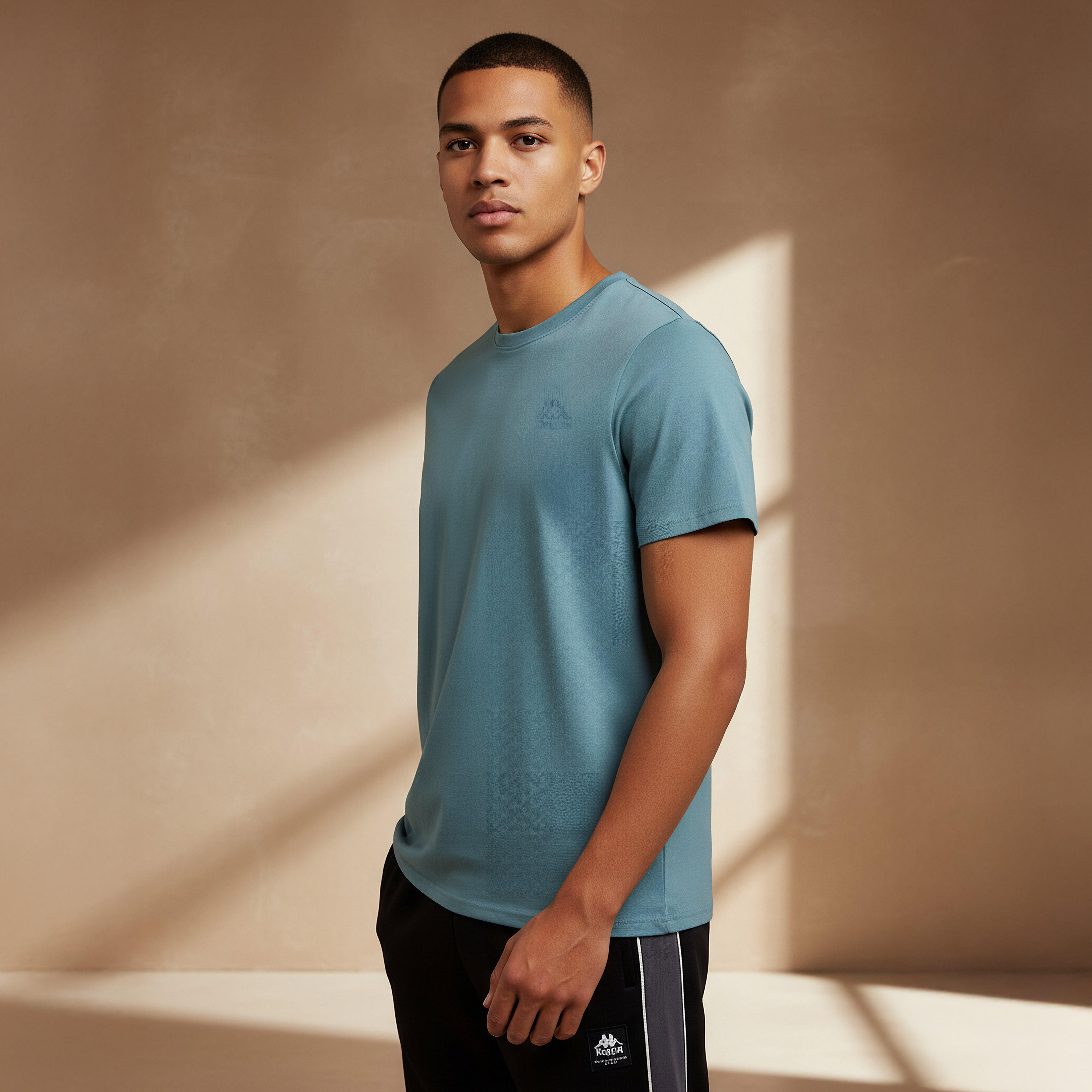 تيشيرت بطبعات الشعار للرجال من كابا-men-clothing-sportswearandactivewear-tshirtsandpolos-image-5