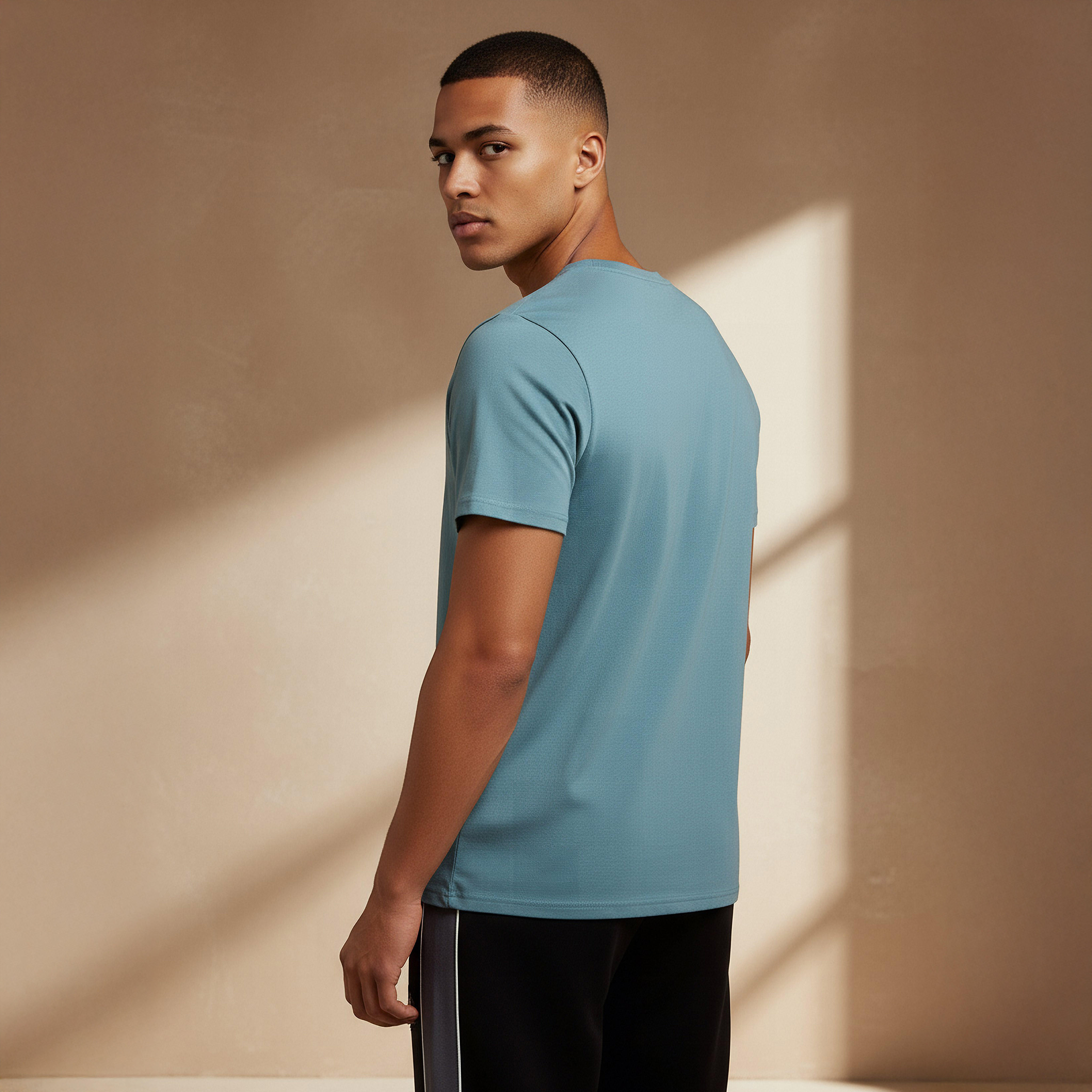 تيشيرت بطبعات الشعار للرجال من كابا-men-clothing-sportswearandactivewear-tshirtsandpolos-image-3
