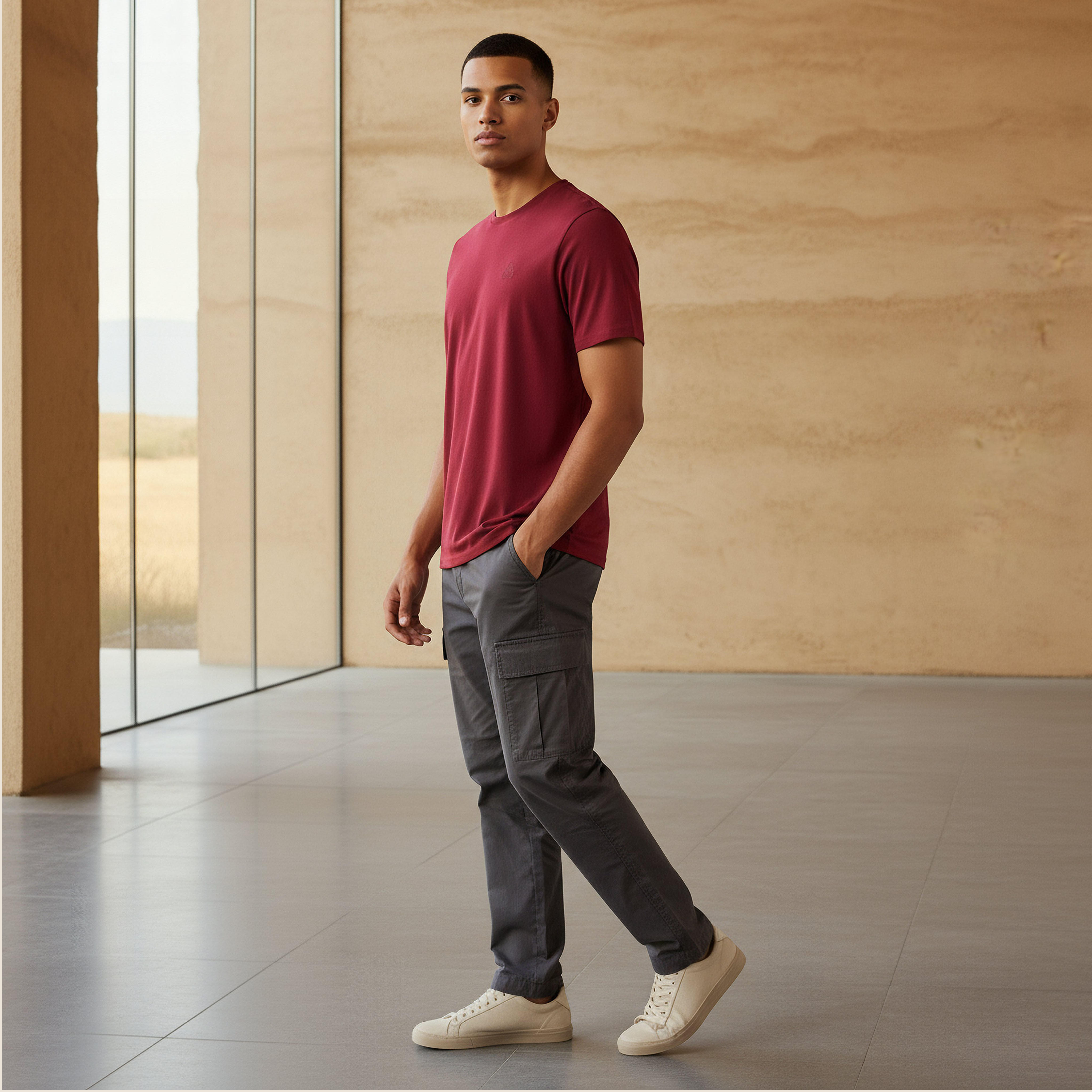 تيشيرت بطبعات الشعار للرجال من كابا-men-clothing-sportswearandactivewear-tshirtsandpolos-image-2