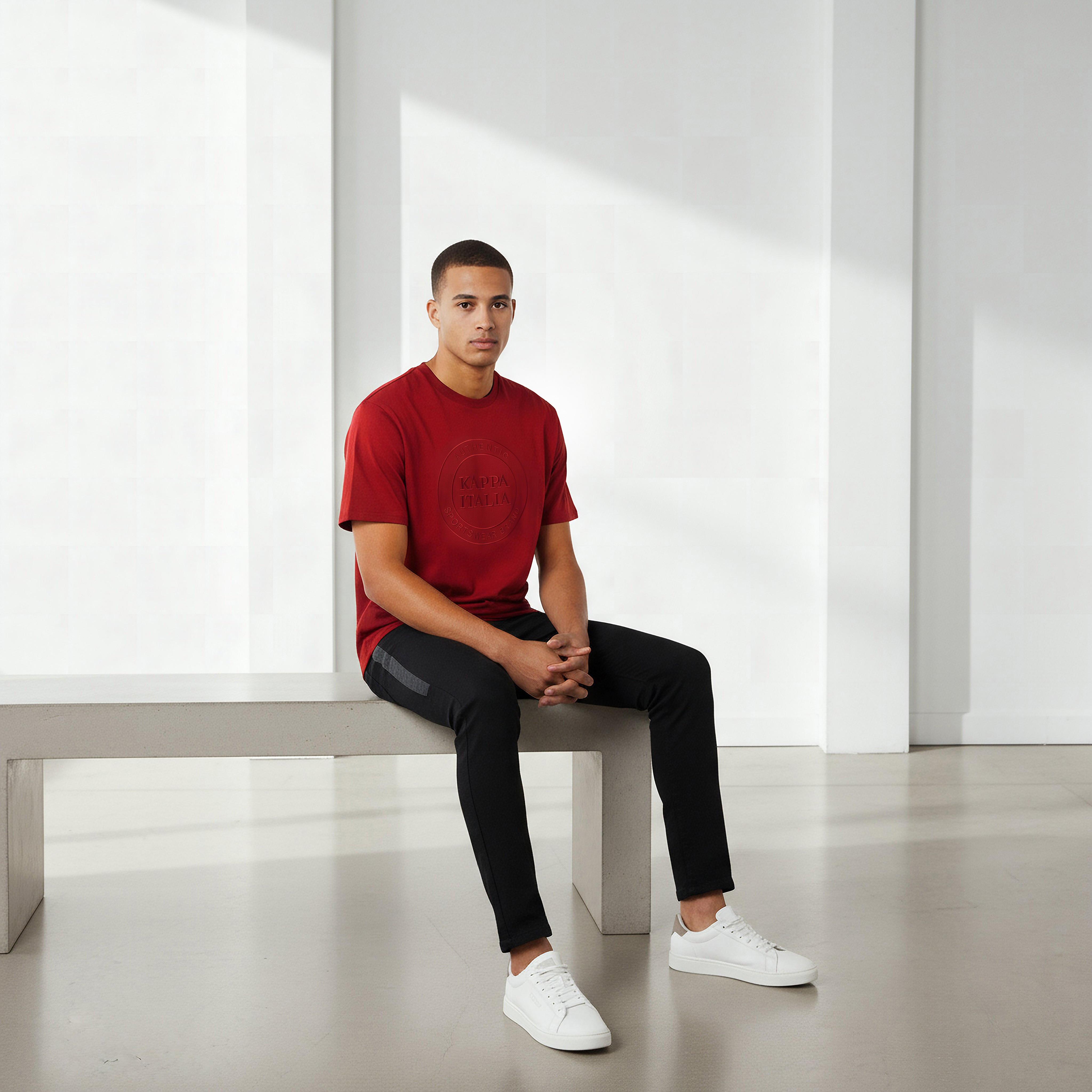 Kappa Men Logo Embroidered T-shirt-men-clothing-sportswearandactivewear-tshirtsandpolos-image-5
