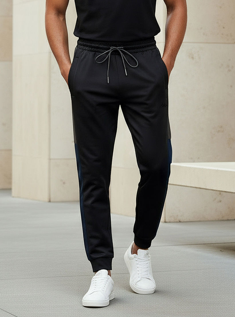بنطلون جوغر بتصميم قوالب ملونة للرجال من كابا-men-clothing-sportswearandactivewear-bottoms-joggers-image-5
