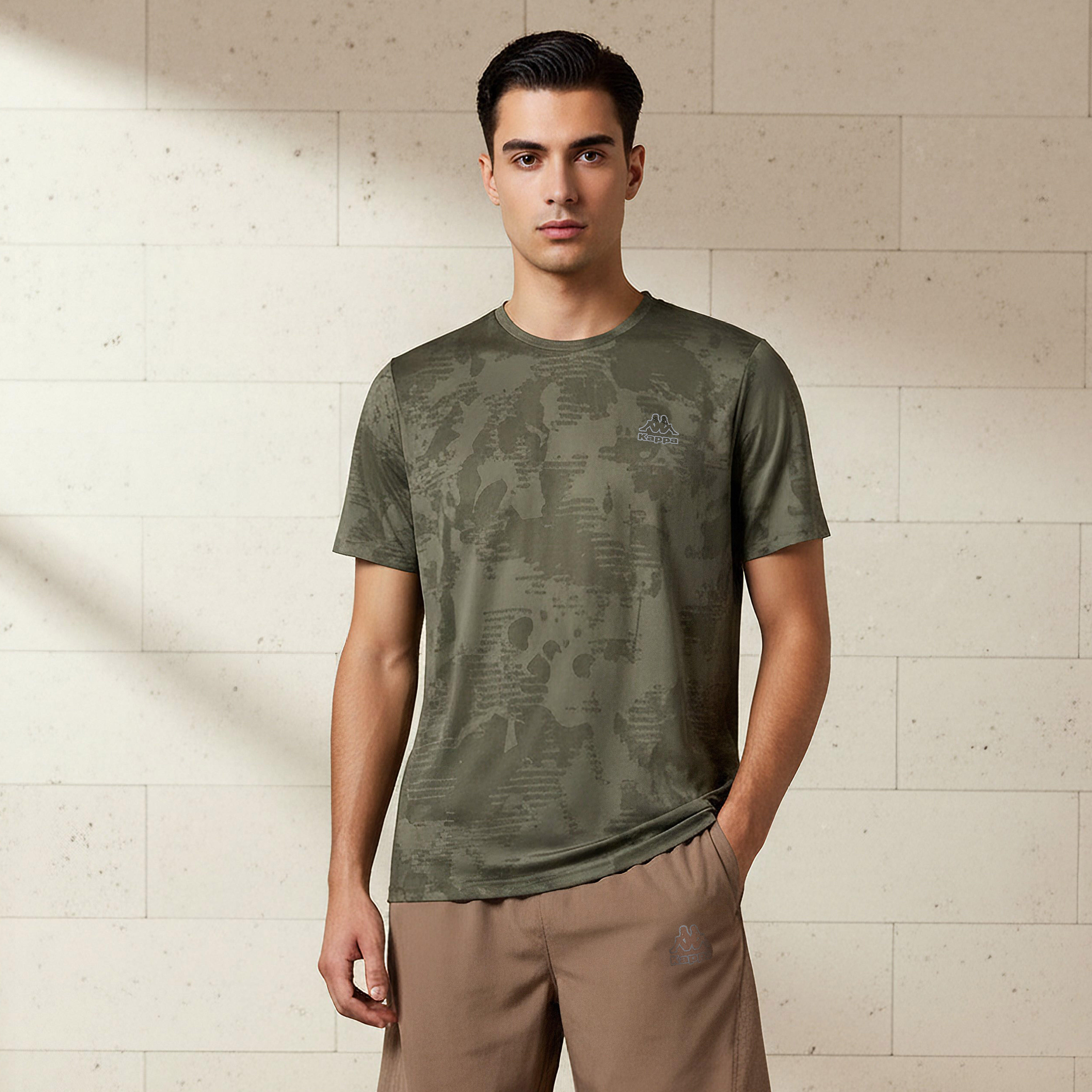 تيشيرت رجالي رياضي بارز الملمس من كابا-men-clothing-sportswearandactivewear-tshirtsandpolos-image-5