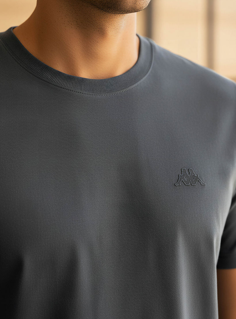 تيشيرت رجالي بطبعات شعار من كابا-men-clothing-sportswearandactivewear-tshirtsandpolos-image-4