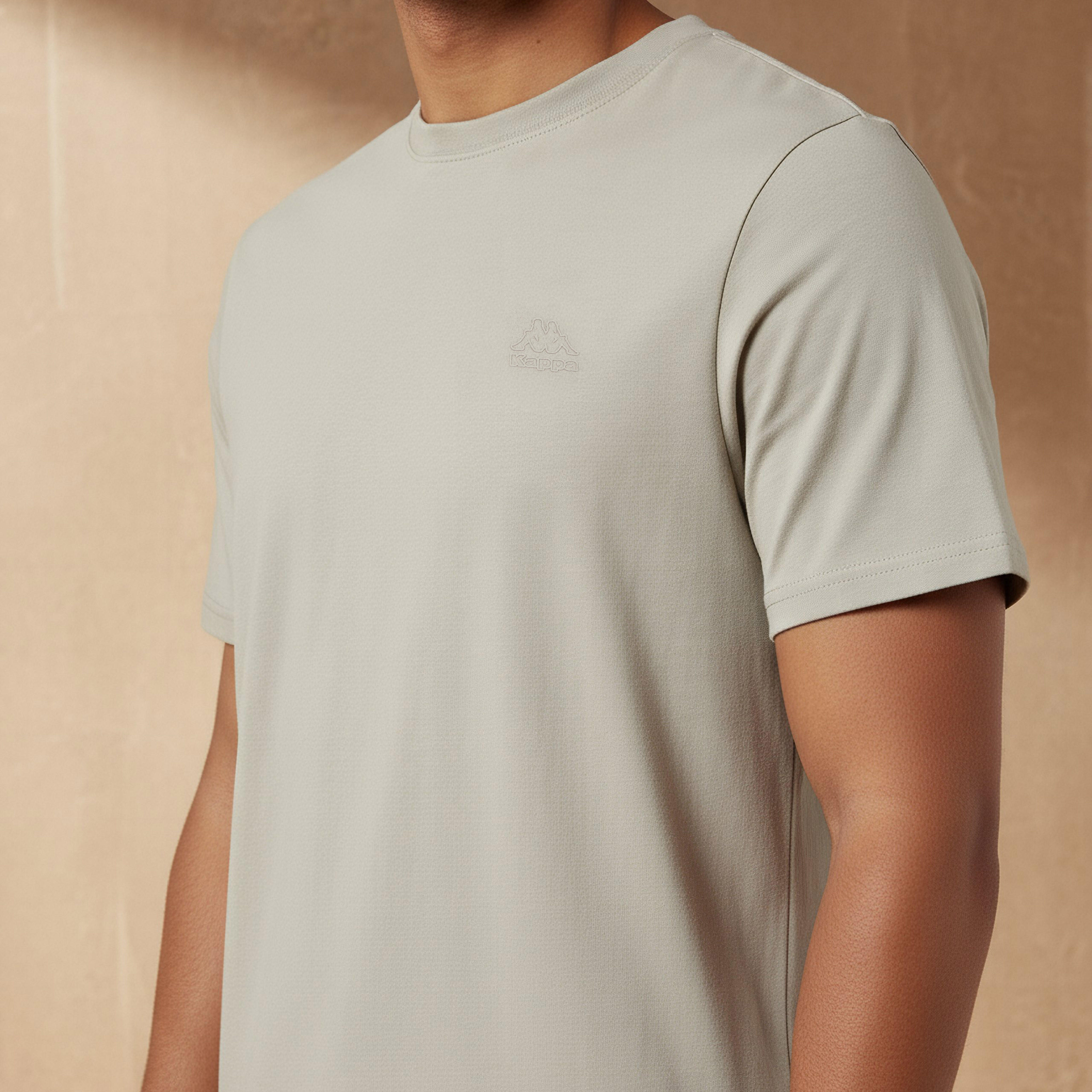 Kappa Men Logo Print T-shirt-men-clothing-sportswearandactivewear-tshirtsandpolos-image-4