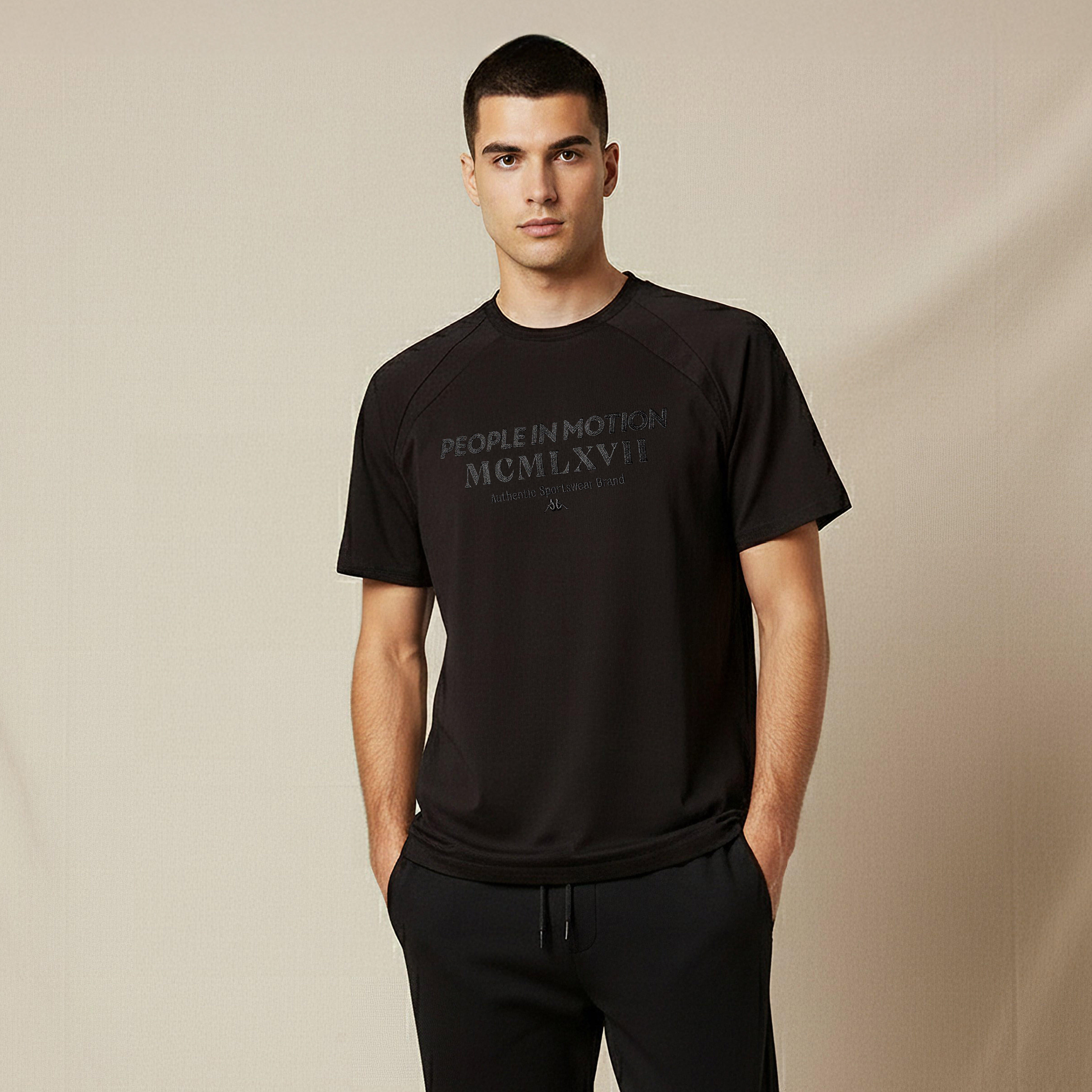 تيشيرت رجالي مطرز من كابا-men-clothing-sportswearandactivewear-tshirtsandpolos-image-4