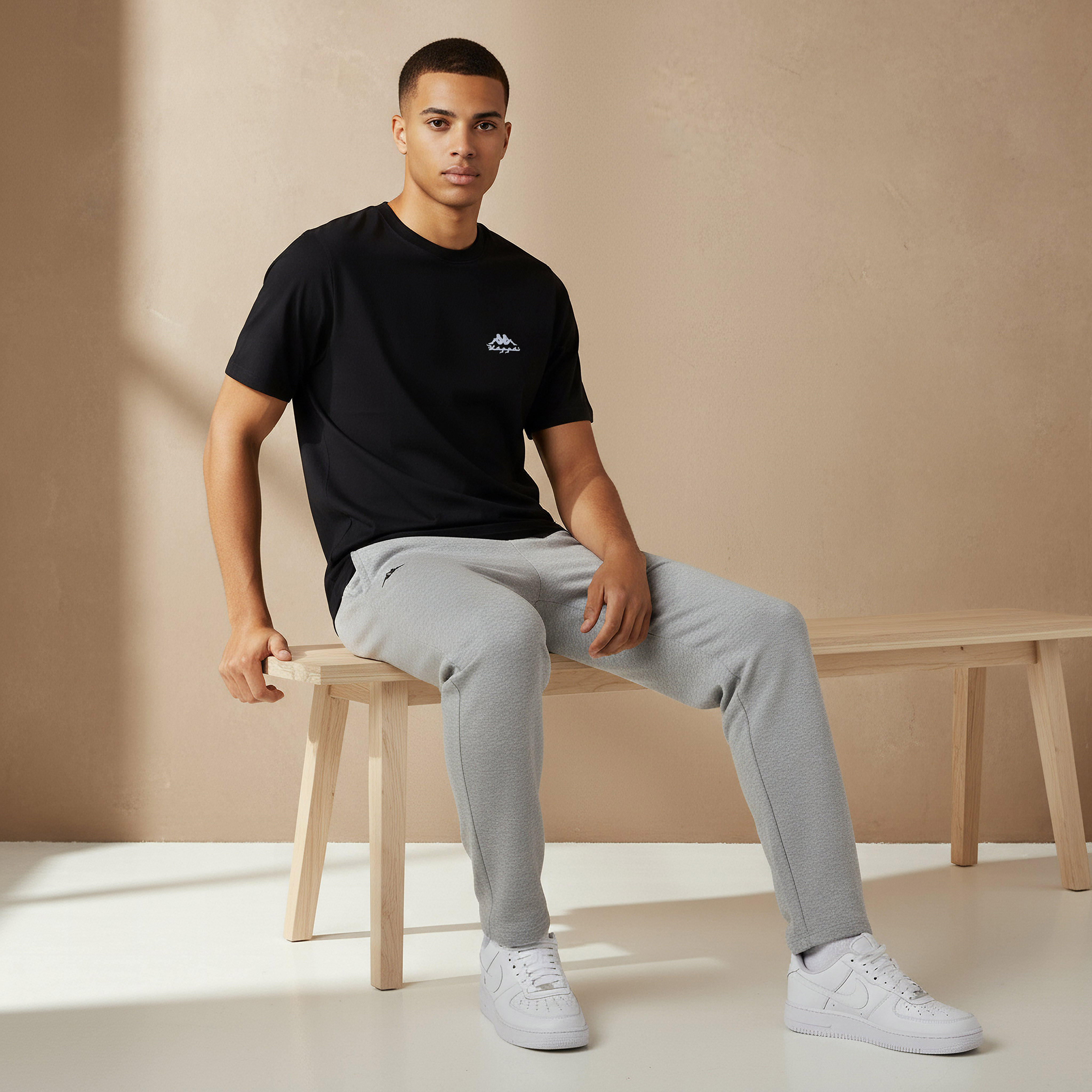 تيشيرت رجالي بطبعات شعار من كابا-men-clothing-sportswearandactivewear-tshirtsandpolos-image-5