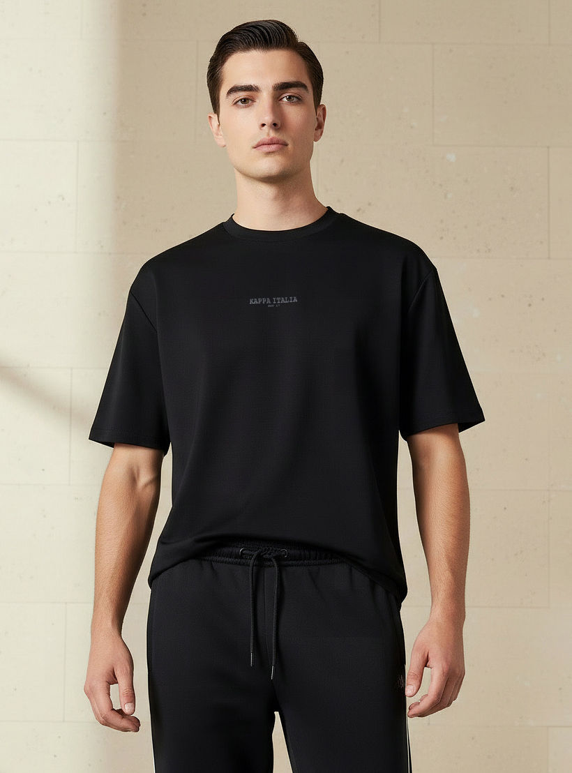 تيشيرت بطبعات شعار للرجال من كابا-men-clothing-sportswearandactivewear-tshirtsandpolos-image-1