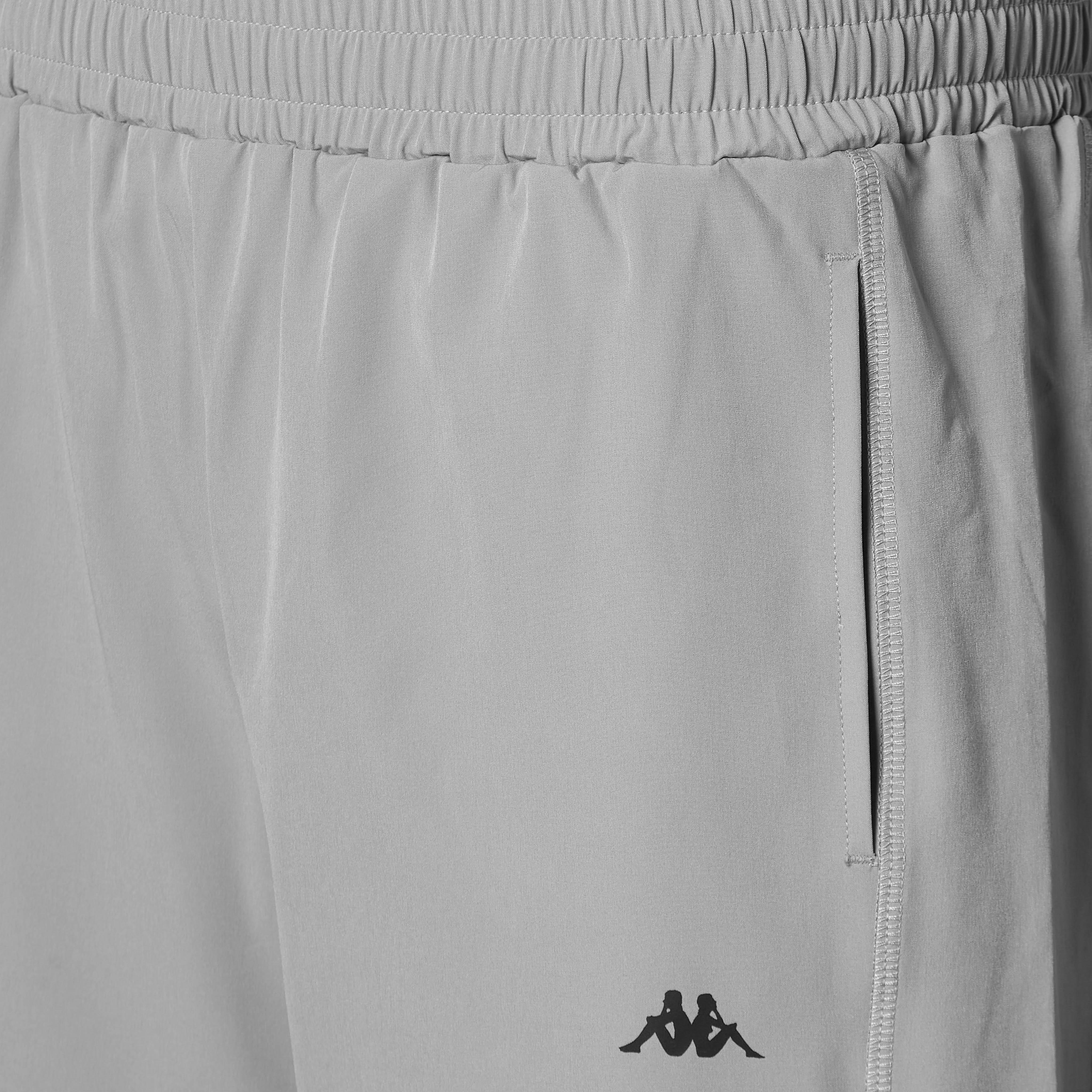 شورت مزدوج بطبعات شعار-men-clothing-bottoms-shorts-image-4